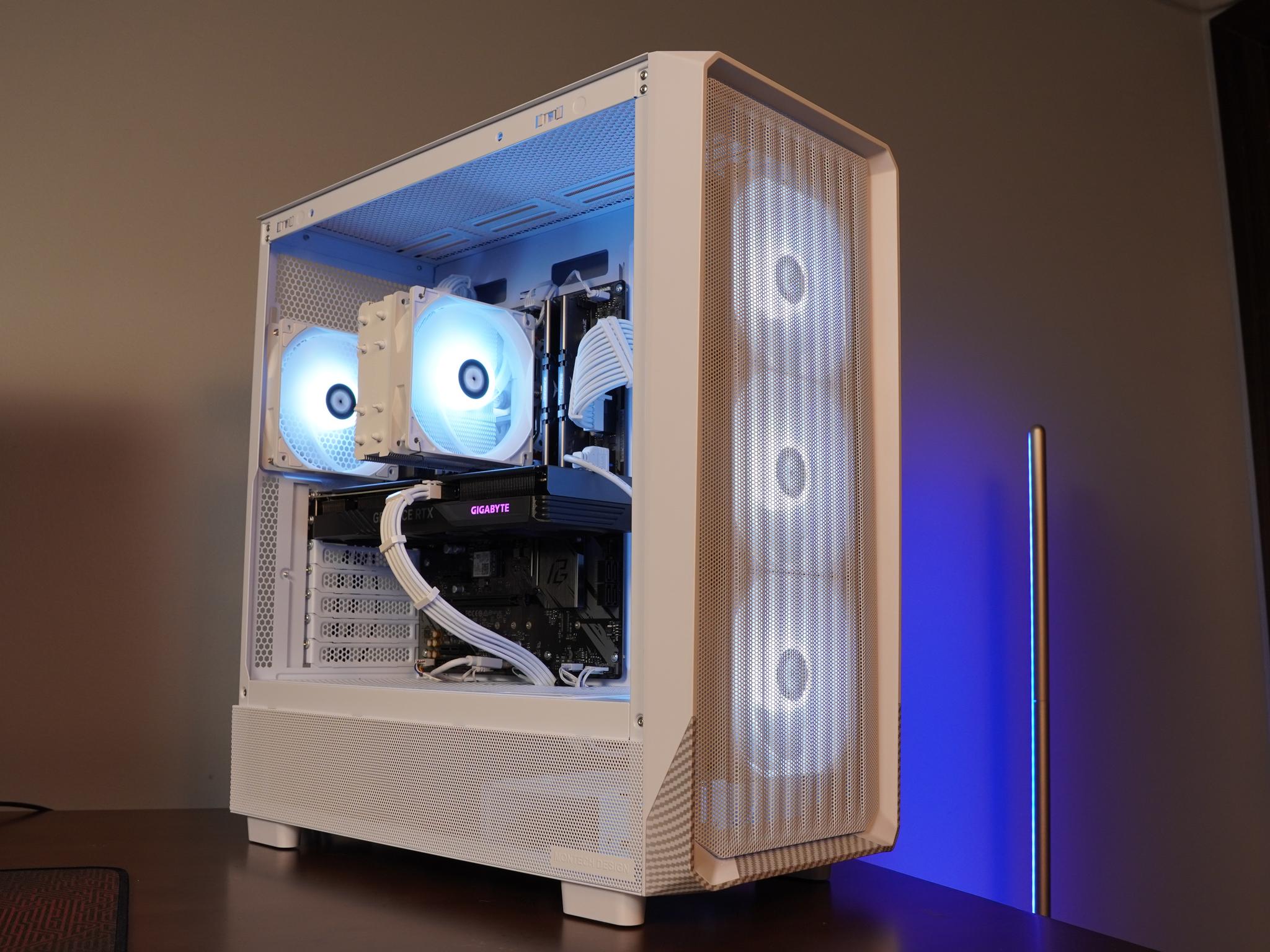 🤍ARCTIC🤍 1440p/1080p GAMING MACHINE 💚RTX 4060 🧡 Ryzen 5 3600 | 16GB | WIFI | WIN 11