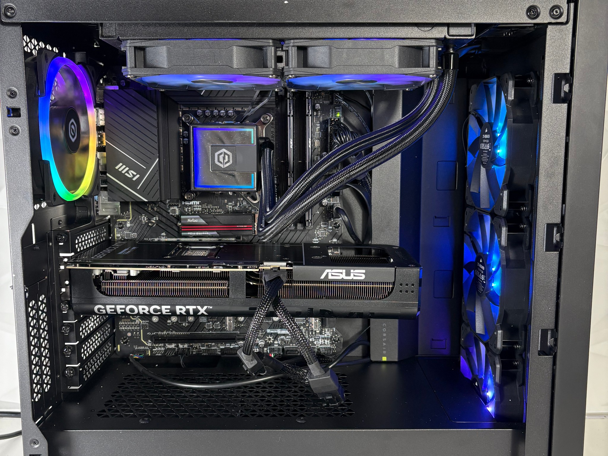 //Glacier Valley V3// - i7 14700KF, RTX 5070, 16GB DDR5, 1TB SSD by EXTPC