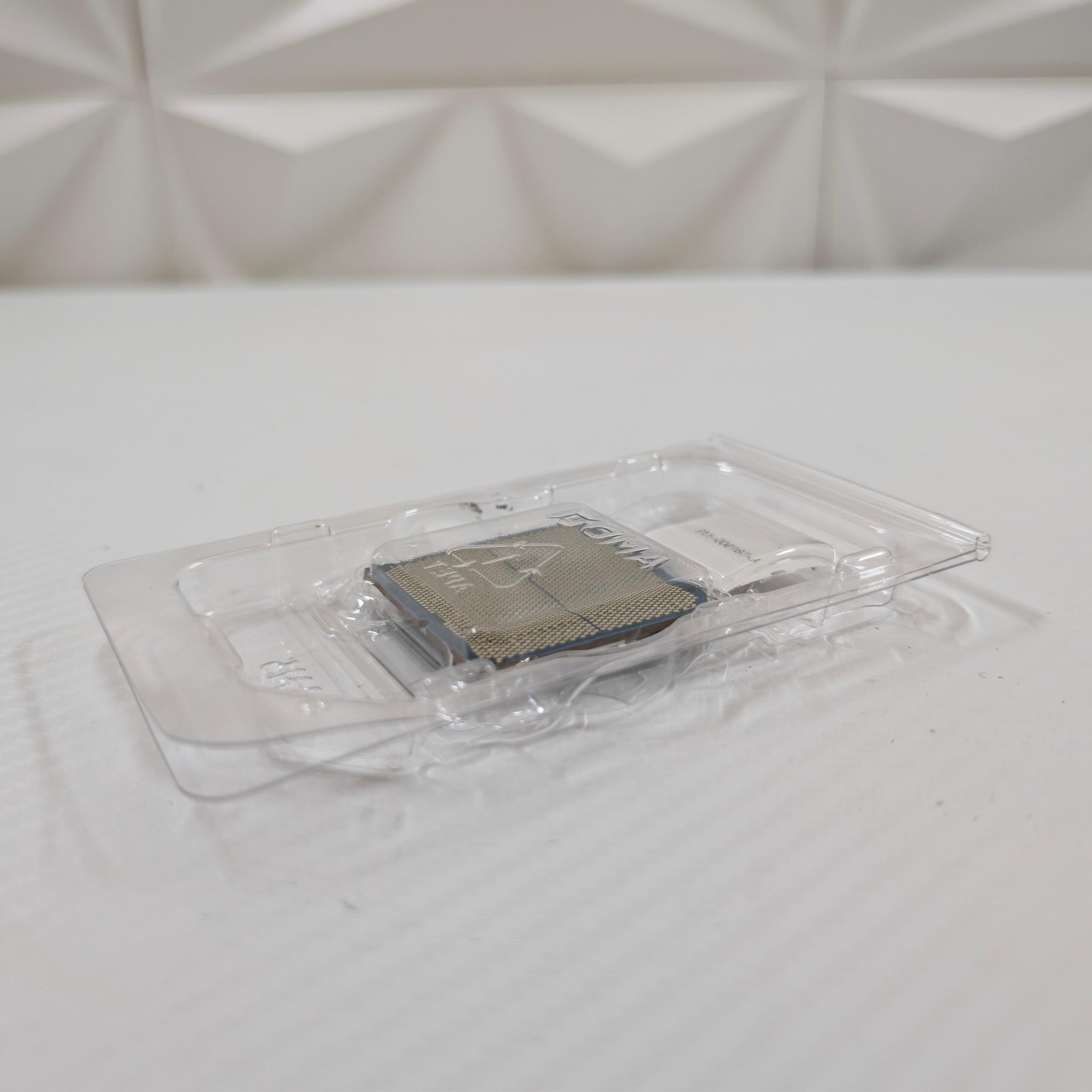 AMD Ryzen 7 9800X3D