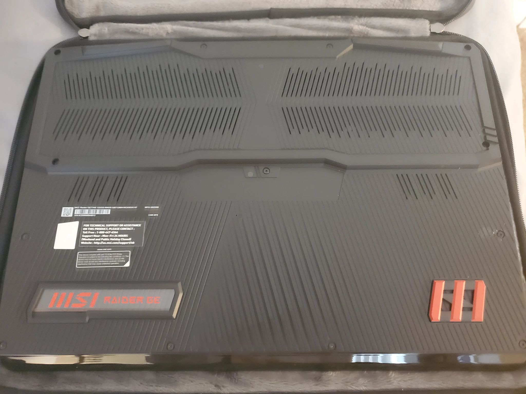 MSI Raider GE77HX 64gb DDR5 3070ti