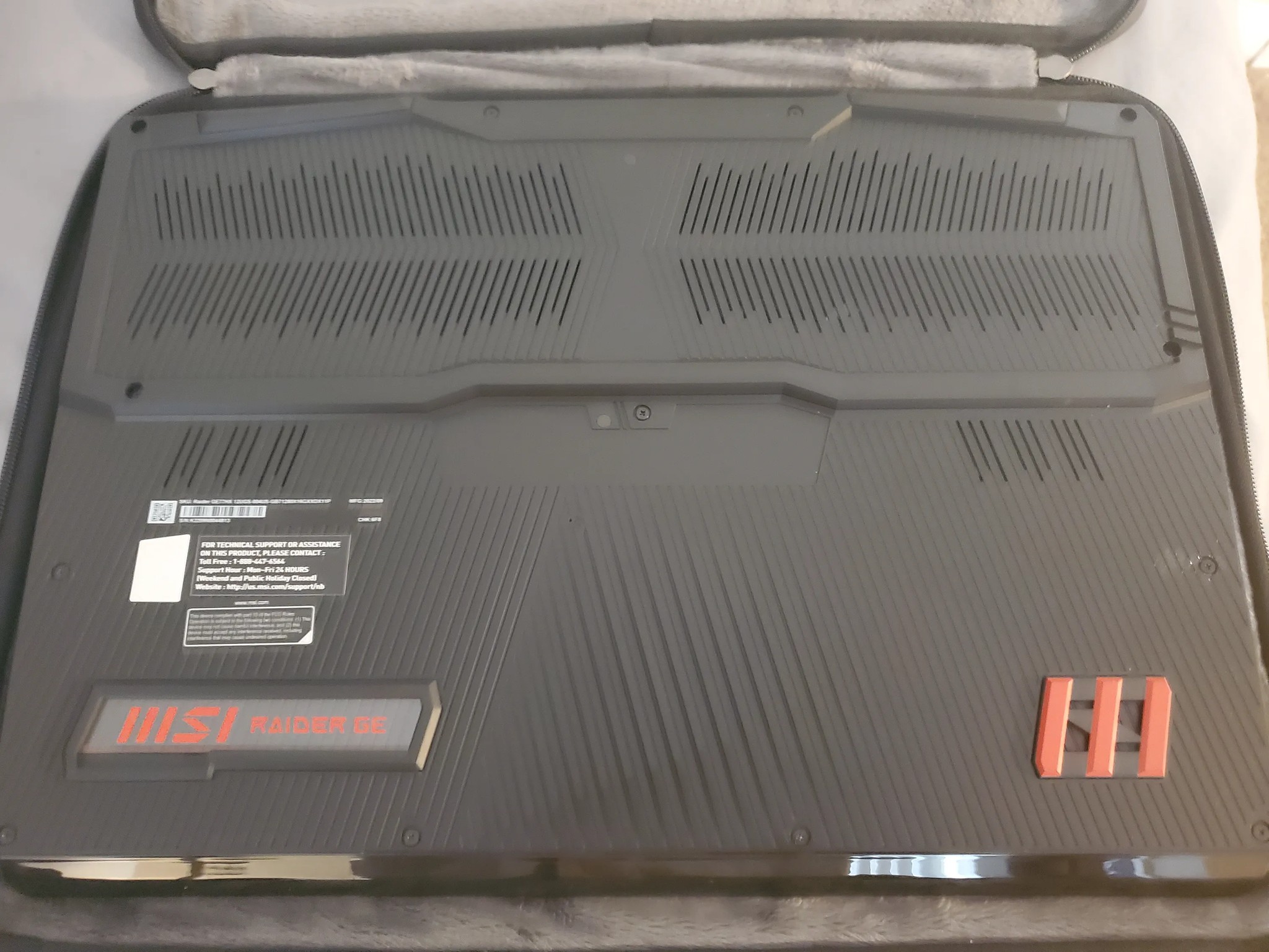 MSI Raider GE77HX 64gb DDR5 3070ti