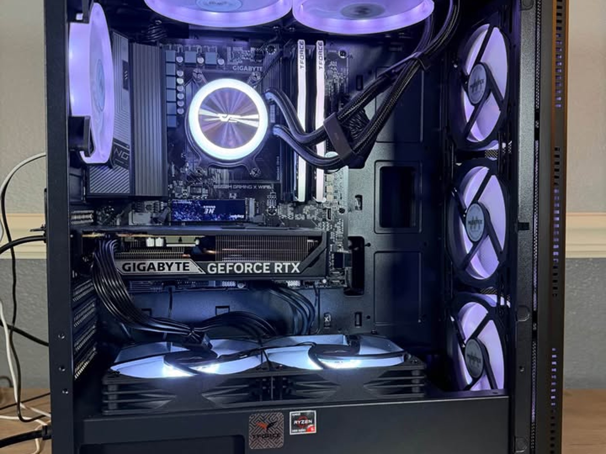 Awesome Black Custom 1080p Ultra Gaming PC: RTX 5060, 1Tb NVMe, 16GB DDR4, AIO, 8 Case Fans