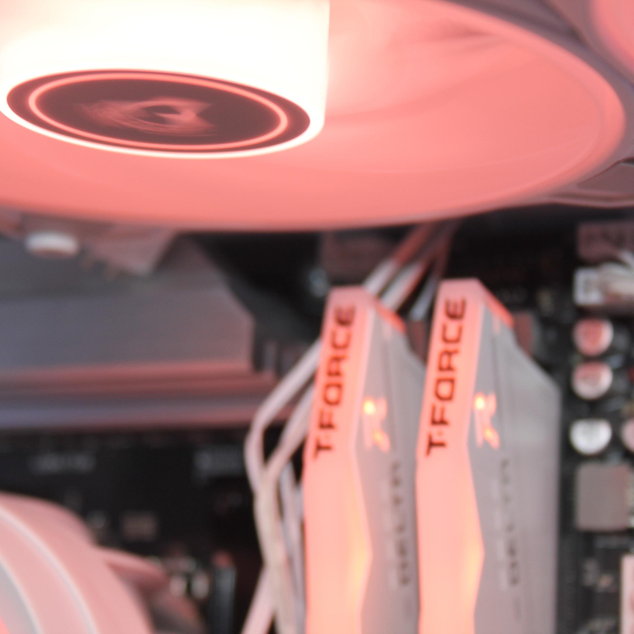 RTX 4080 Super  |Ryzen 7 7800X3D | 32GB DDR5 | 1TB NVME | Arctic | 850W platinum | Windows 11 |WIFI