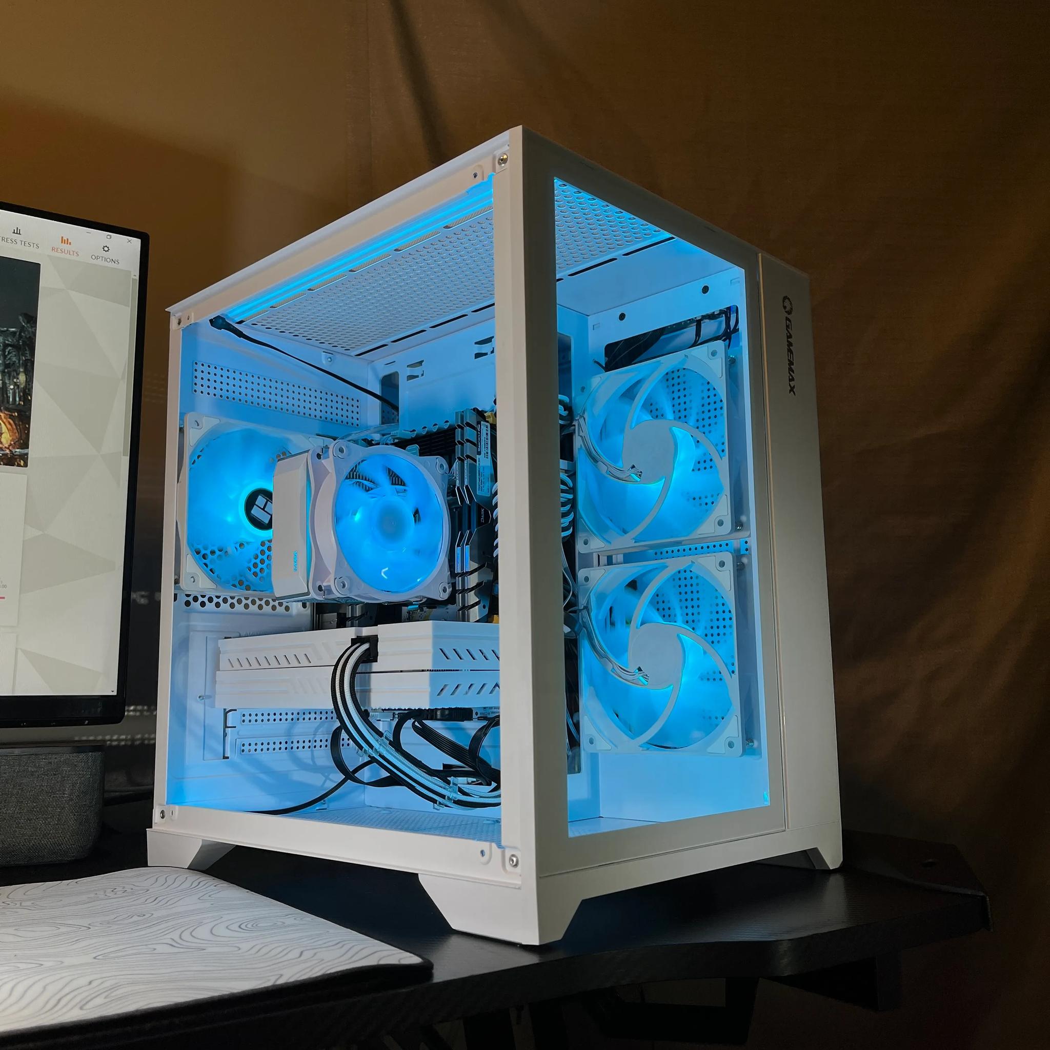 ⬜ White and RGB Gaming PC | Intel Xeon E5-2670 v3 & RX 580