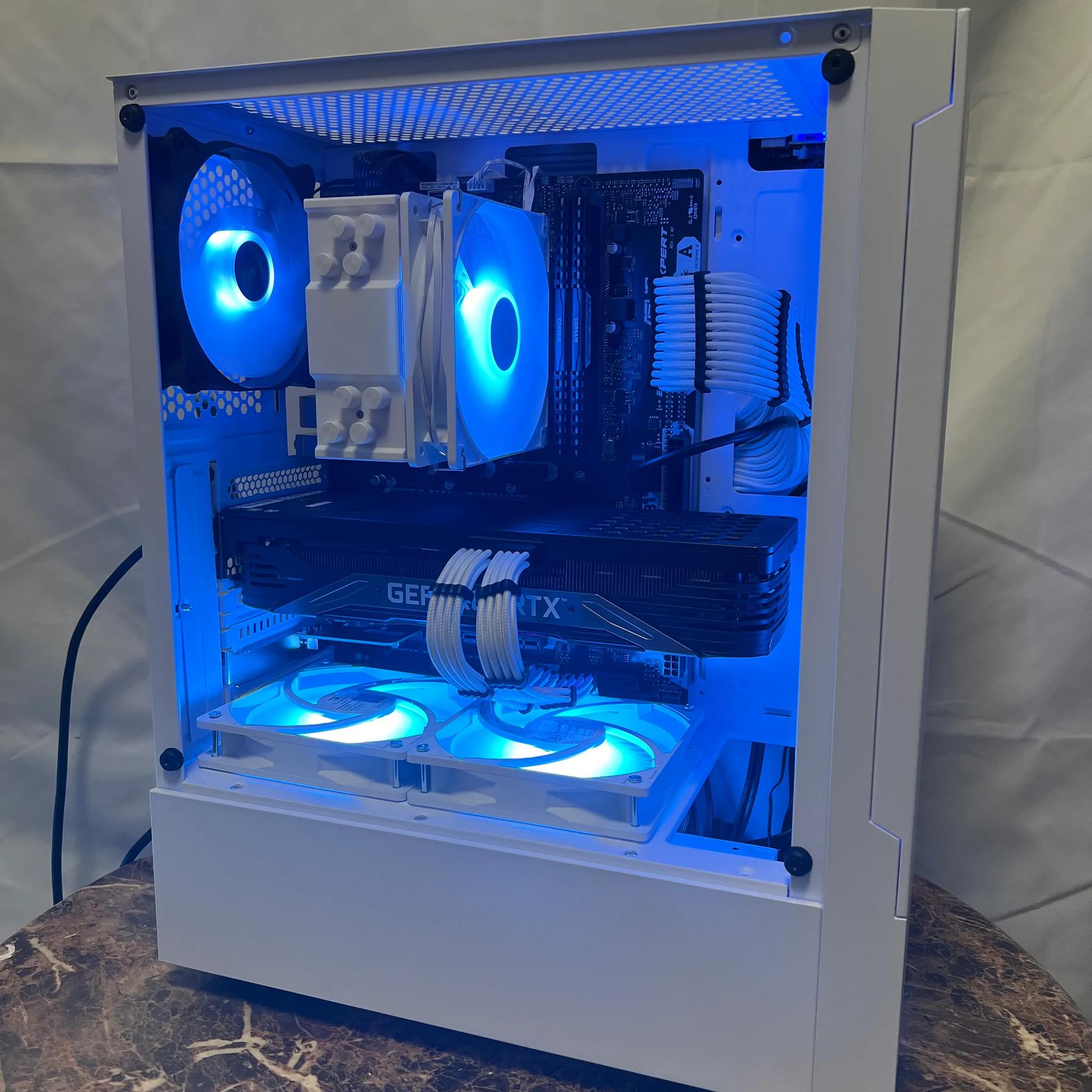 🥶🧊Frosty🥶🧊 | RTX 3070 Mid-Range PC | Intel Core i7 | 16GB RAM | 1TB SSD | Windows 11 Pro