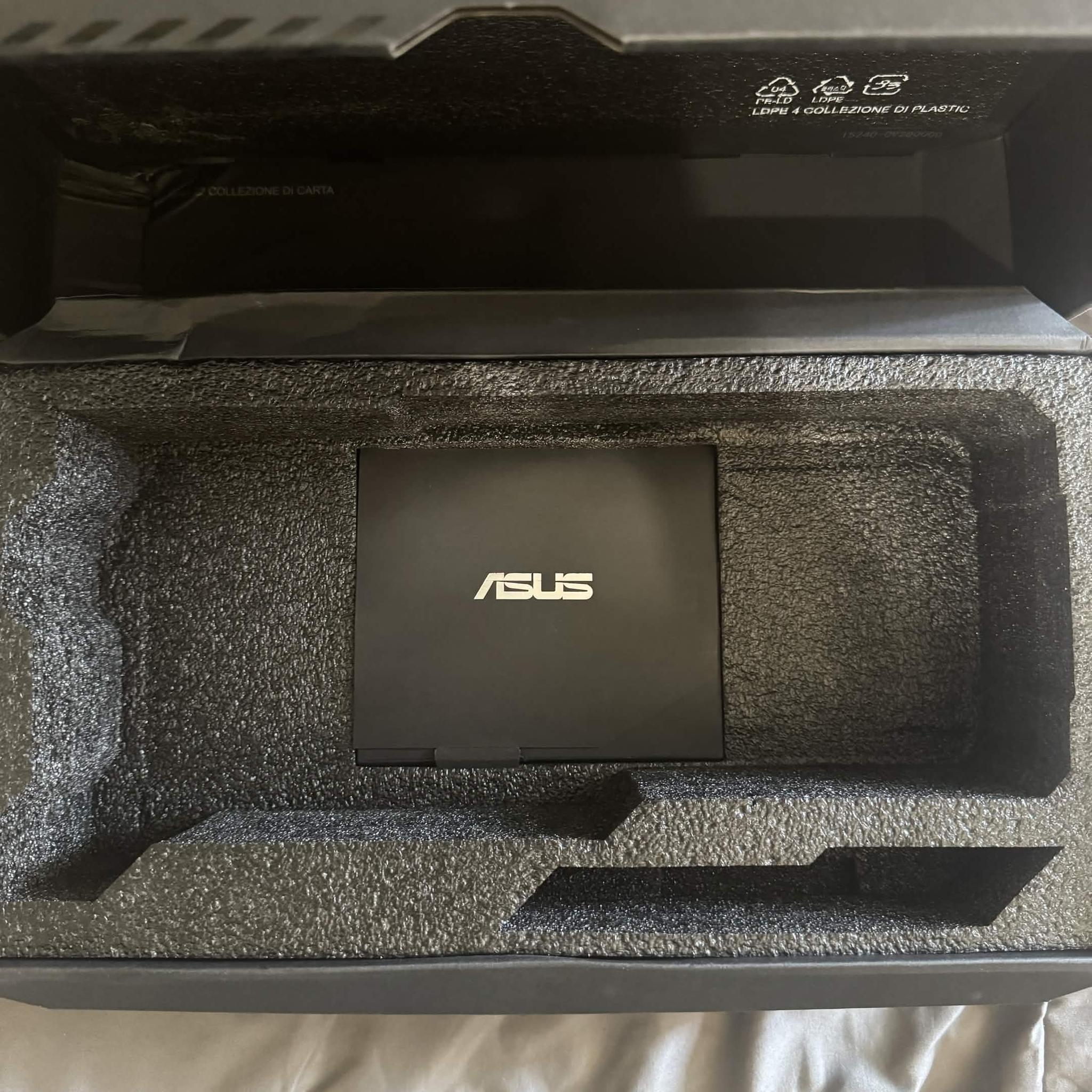 ASUS TUF GAMING OC GeForce RTX 4090 *UNTESTED*