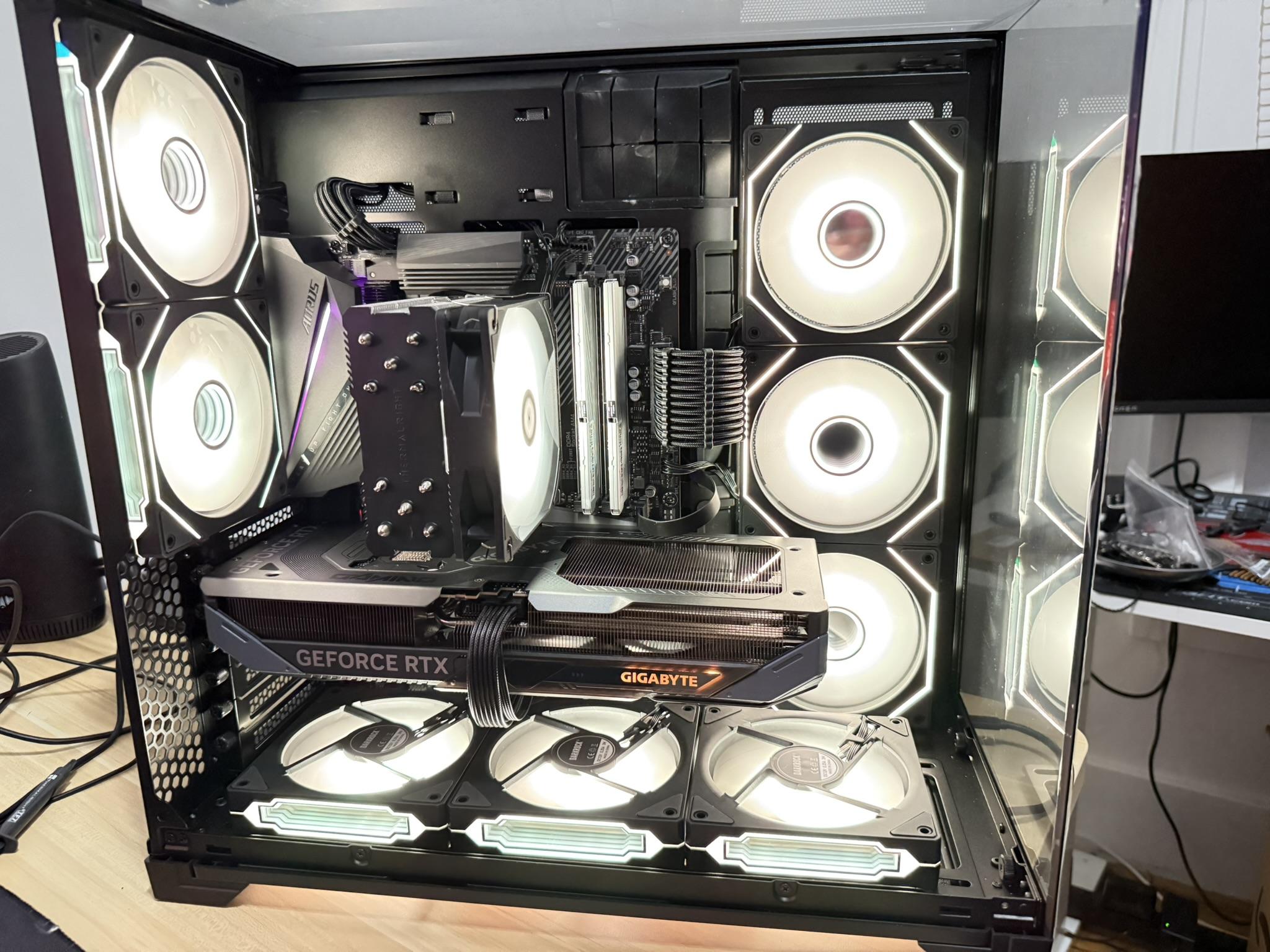 Ryzen 9 5900X | RTX 5070 12GB | 32GB DDR4 | 1TB NVMe |