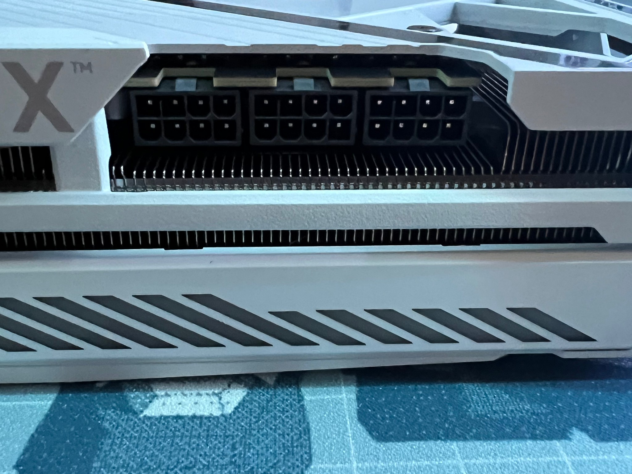 ASUS STRIX RTX 3080 10GB - White Edition 