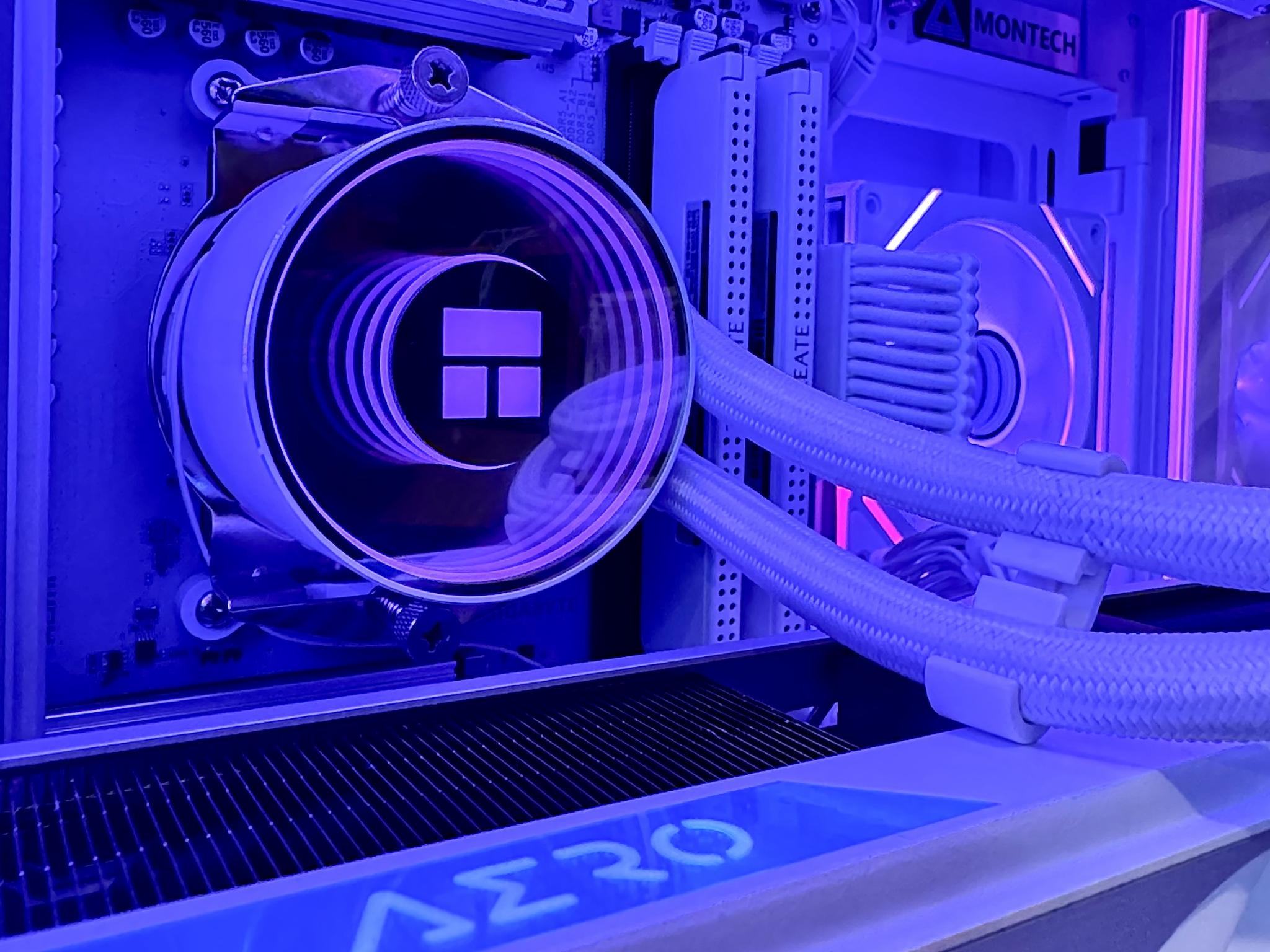 Clearance"Snow Bunny" Ryzen 7 7800X3d, 4080 super, 64gb ddr5, 2tb nvme and 4TB HDD
