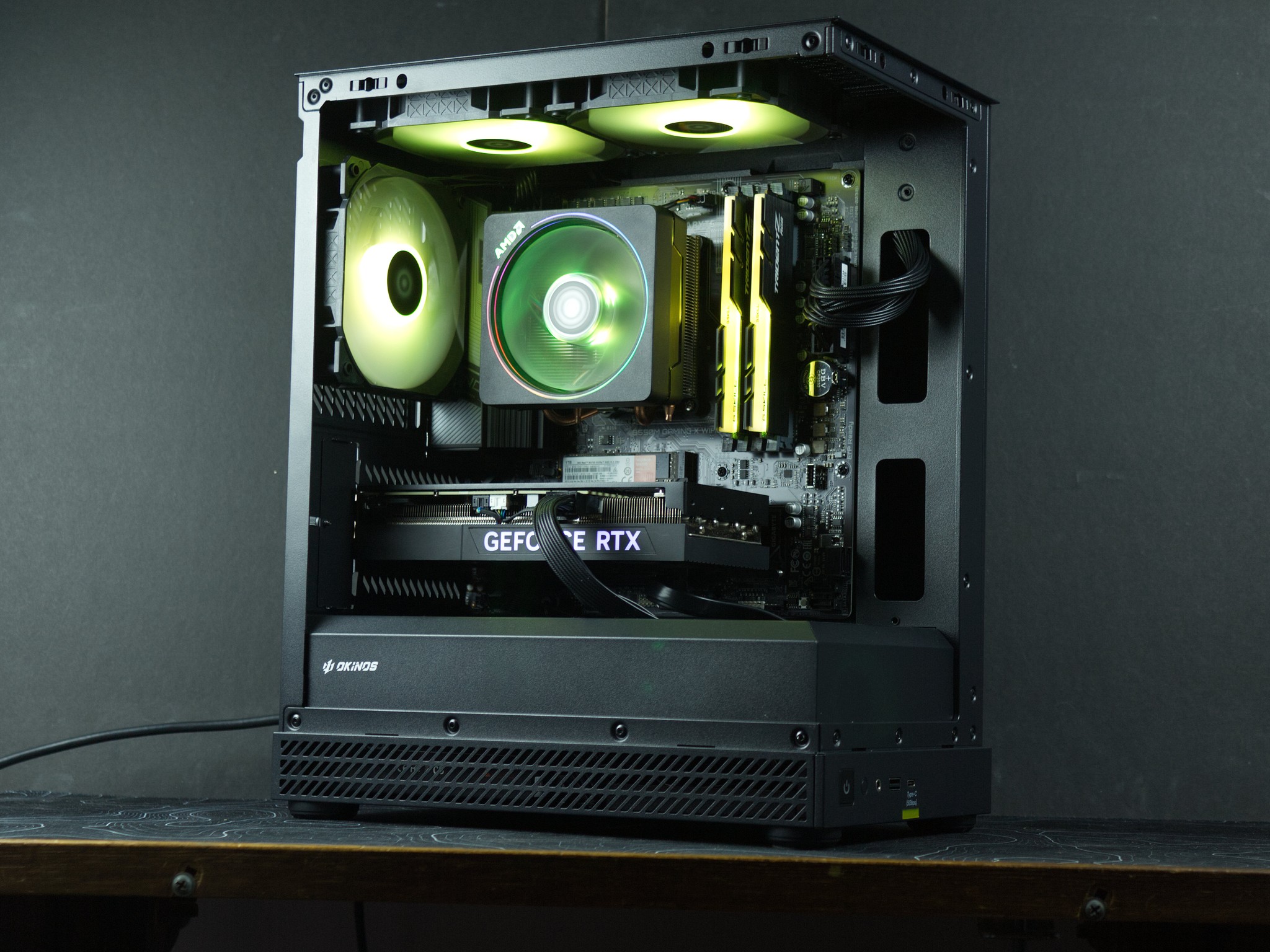 ⚡Ryzen 5 5600x / RTX 4060 Ti 8GB / 16GB RAM / 1TB SSD / Gaming PC