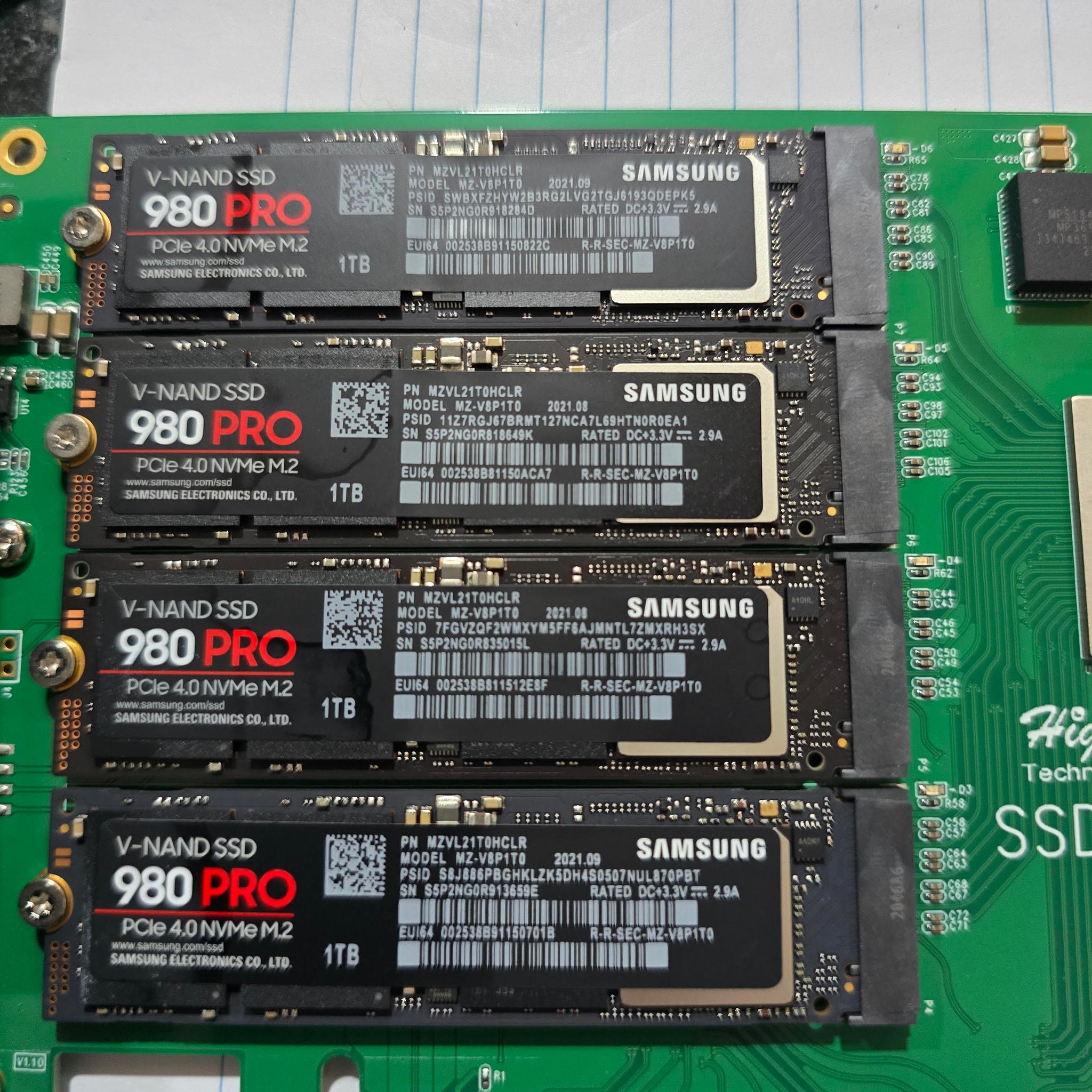 HighPoint SSD7540 NVMe RAID Card + 8TB — 8× Samsung 980 PRO 1TB SSDs