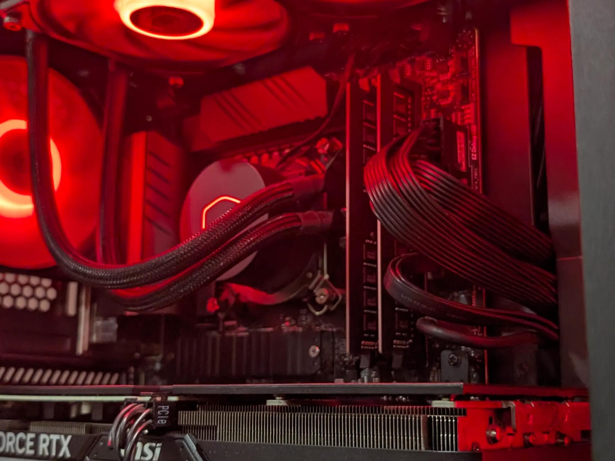 🔴 Gaming PC // RTX 4070 - i7-12700KF