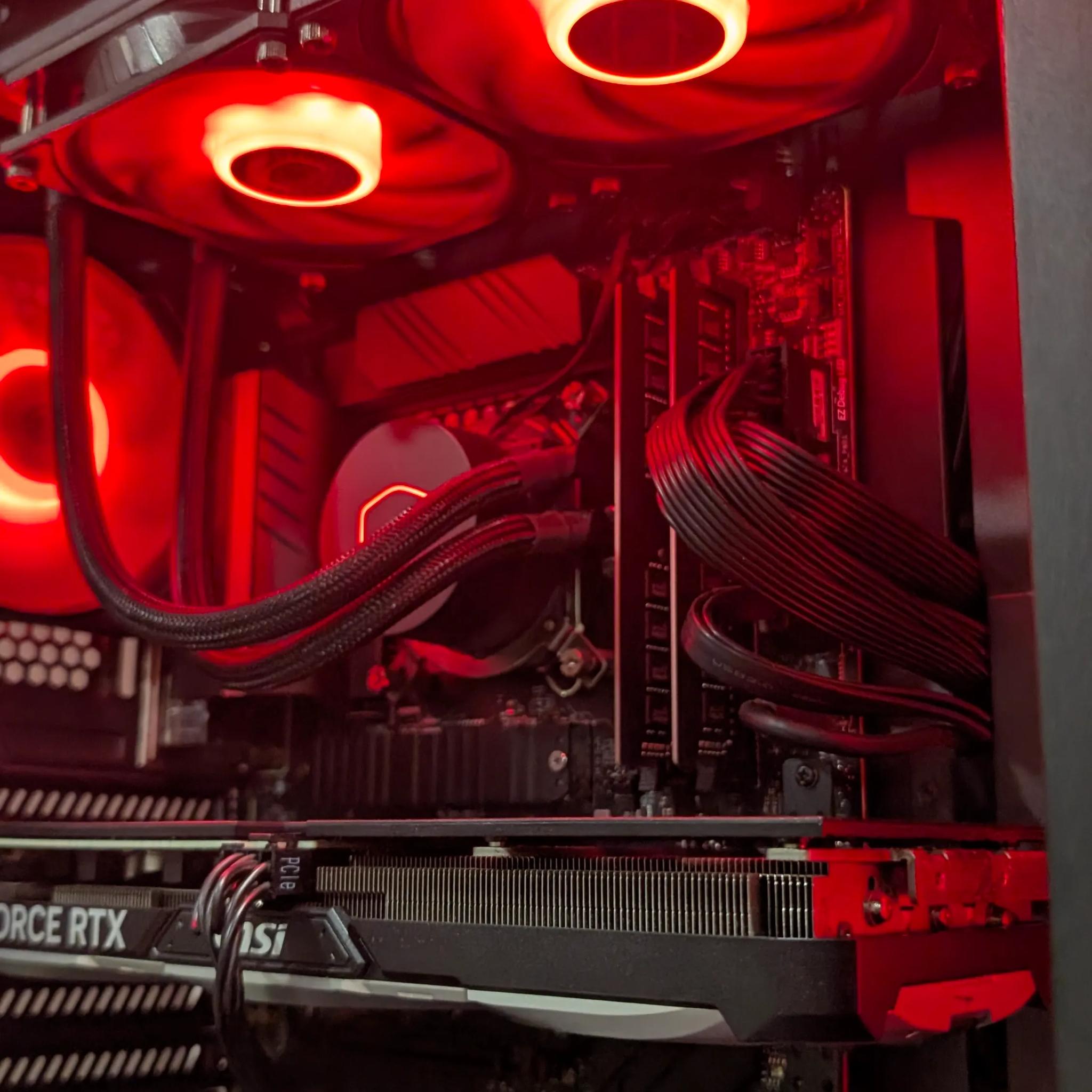 🔴 Gaming PC // RTX 4070 - i7-12700KF