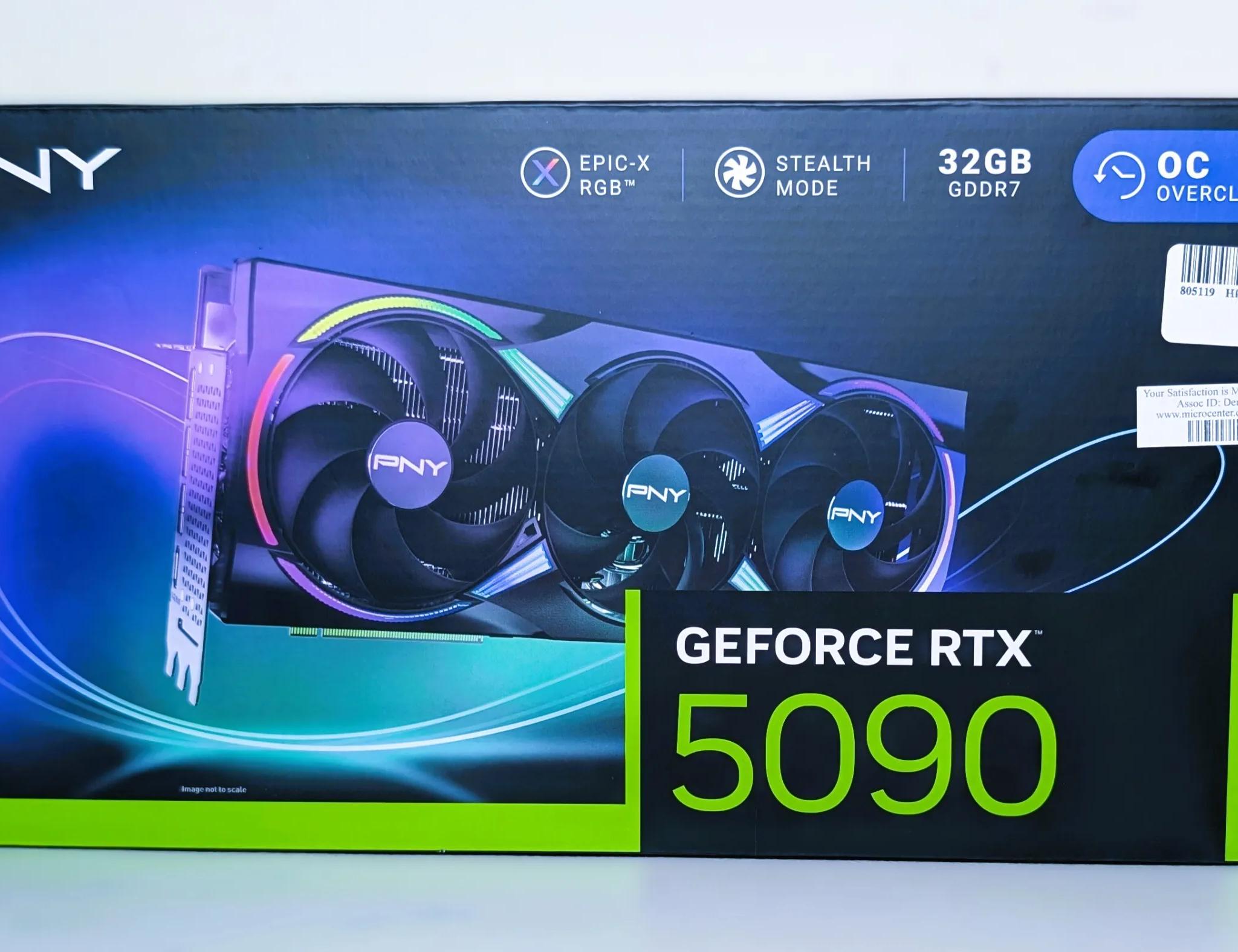 Pny Nvidia GeForce rtx 5090 Argb Epic-X oc Triple Fan 32gb gddr7