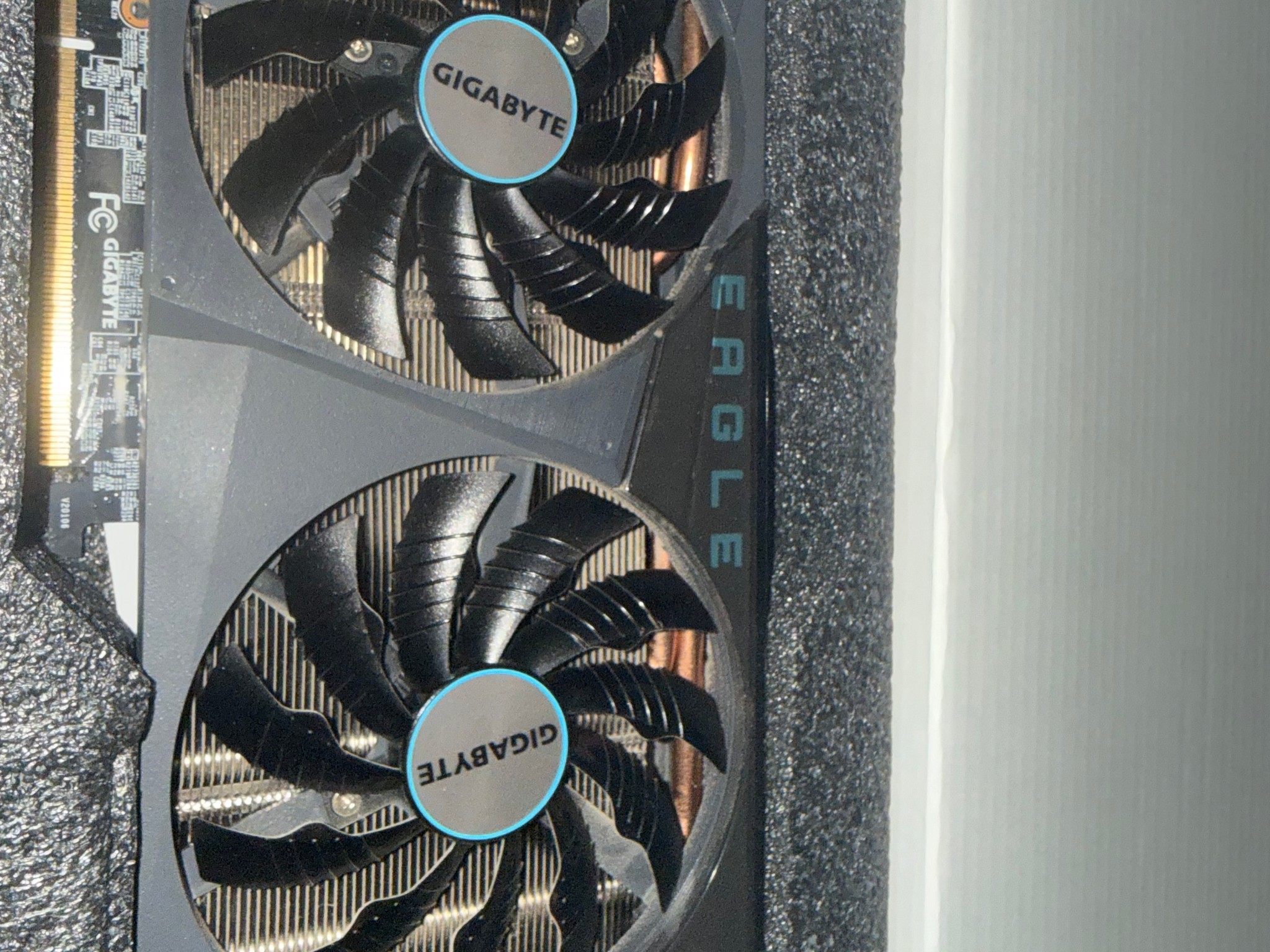RTX 3060 12gb GIGABYTE EAGLE