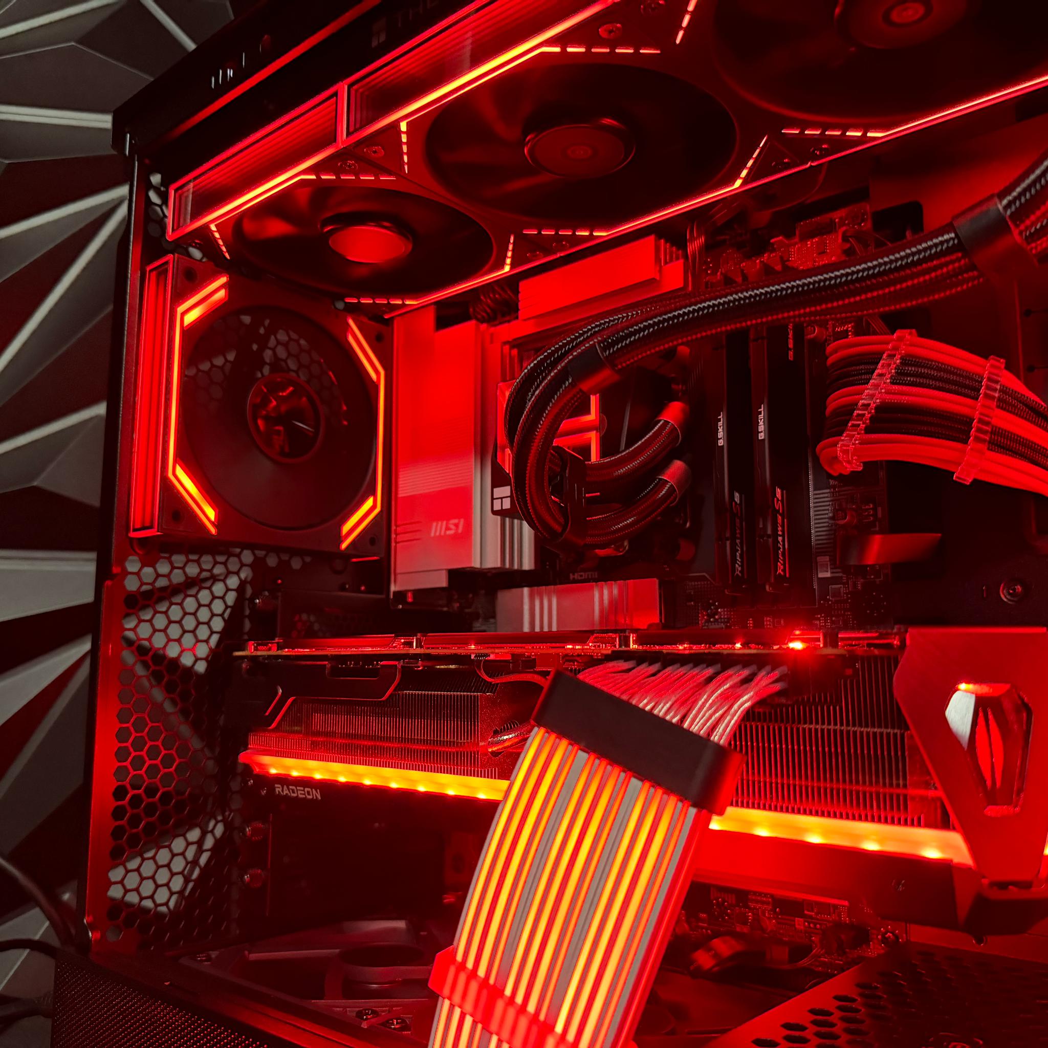 🩸🔥 BLOOD PRISM 79 🔥🩸Ryzen 9 7900X| 7900XTX 24 GB| 64 GB DDR5| 4 TB NVMe| 850W PSU