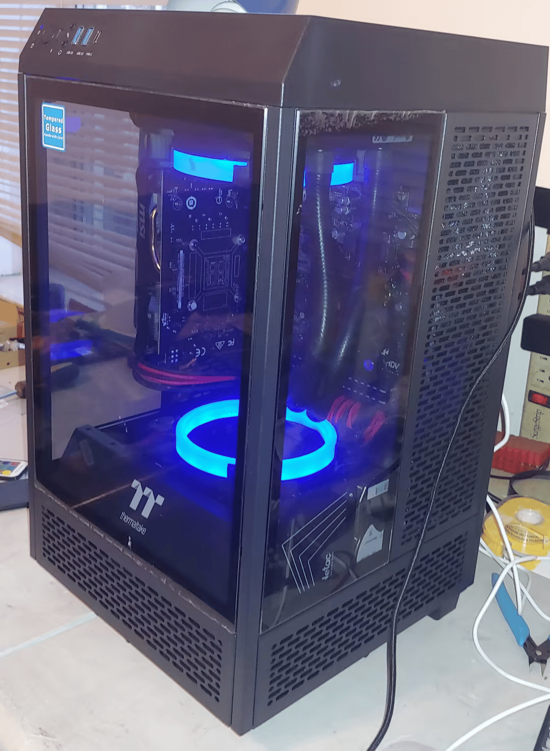 Mini ITX GTX 1650 256SSD 2TB HD Water Cooled Thermaltake Tower 100