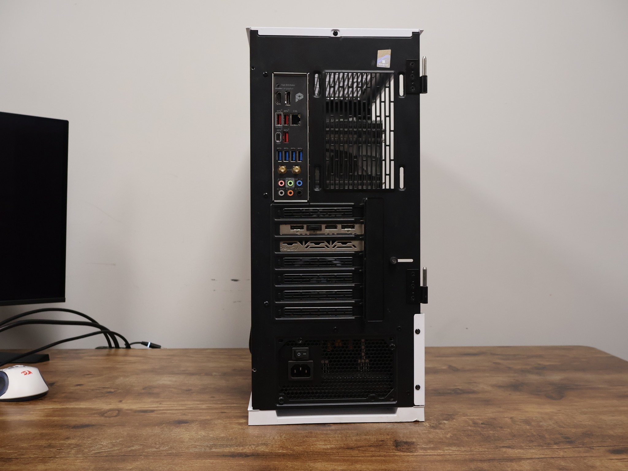 RX 7600 Gaming PC – Ryzen 7 7700 | 32GB DDR5 | 1TB M.2 | 1080p / 1440p Gaming