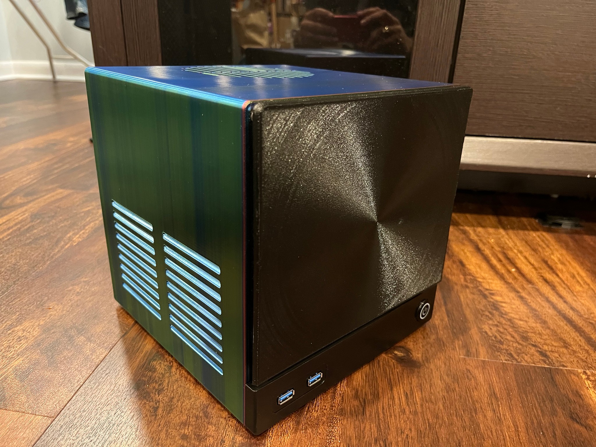 SteamBox Alpha! - 9060XT 16G Ryzen X3D - 32GB RAM - Color Case! - Get the experience!
