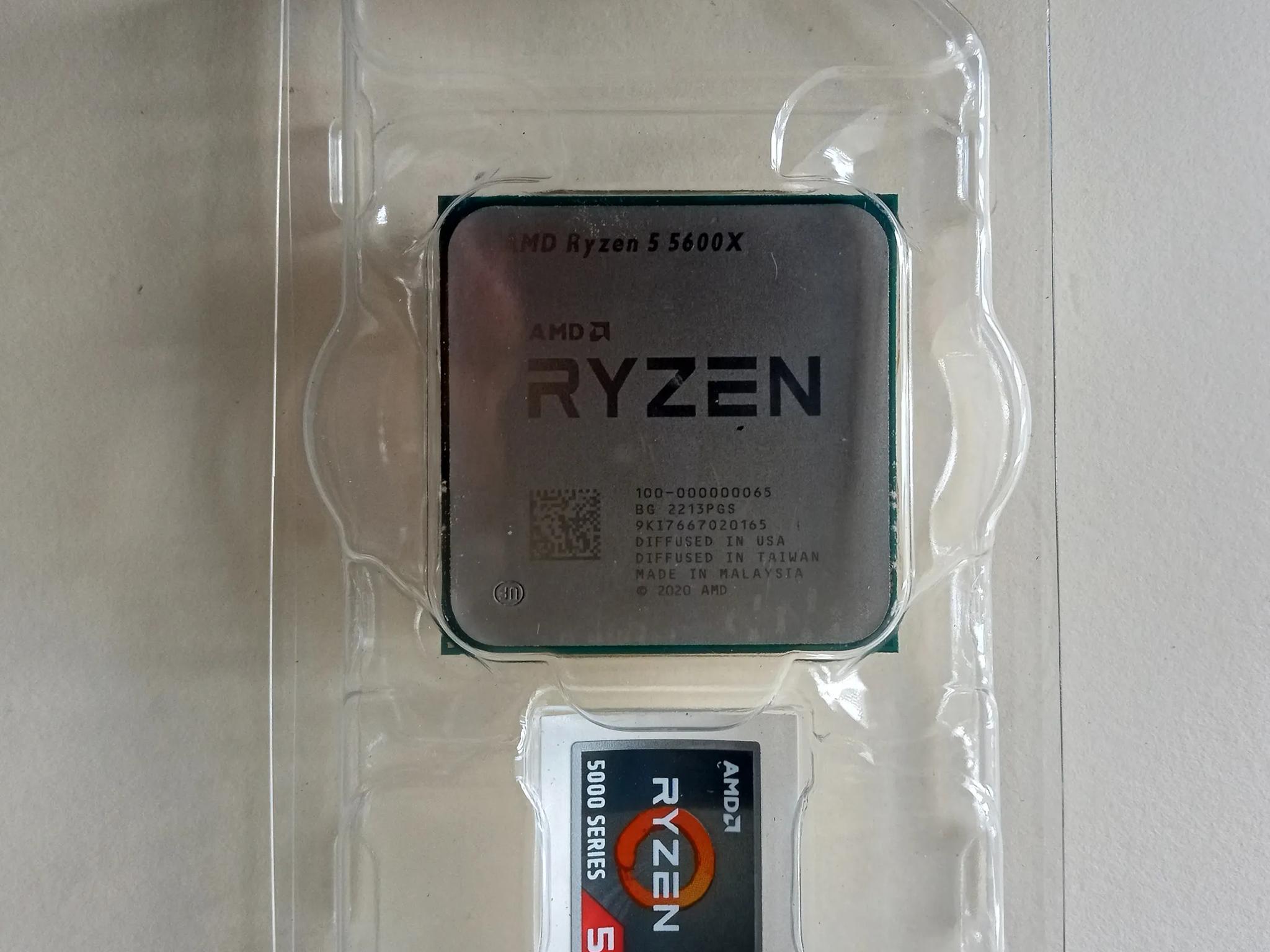 AMD Ryzen 5 5600X 6-core, 12-Thread Unlocked Desktop Processor with Wraith Stealth Cooler
