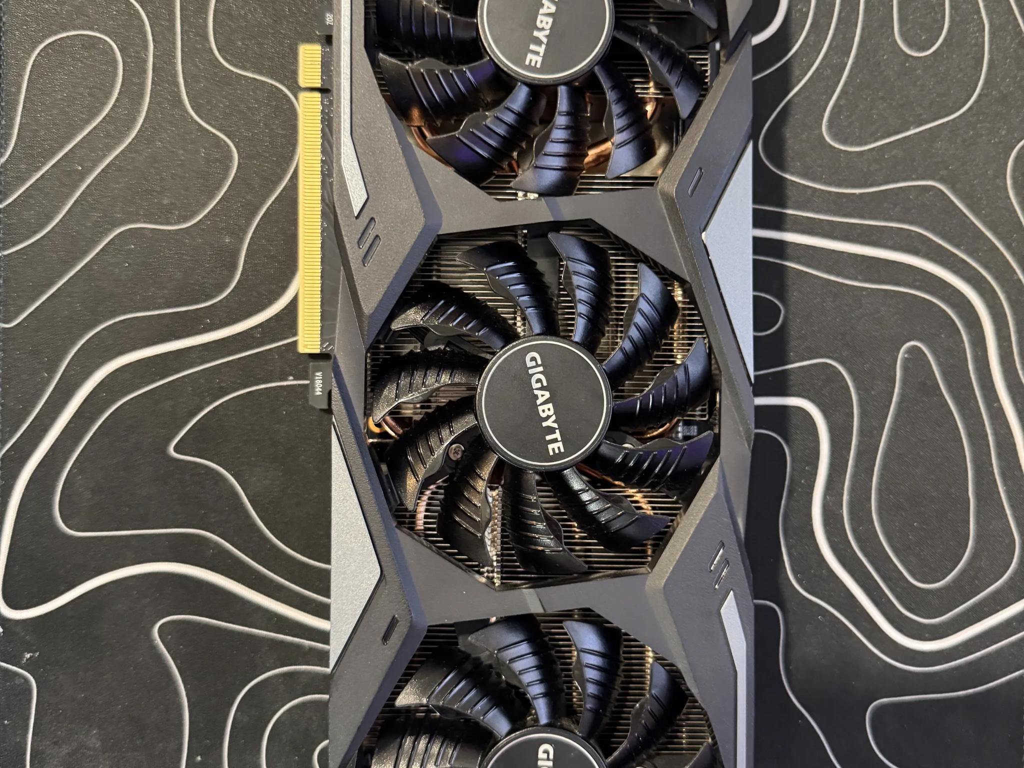 Gigabyte GAMING OC GeForce RTX 2080 8 GB Video Card