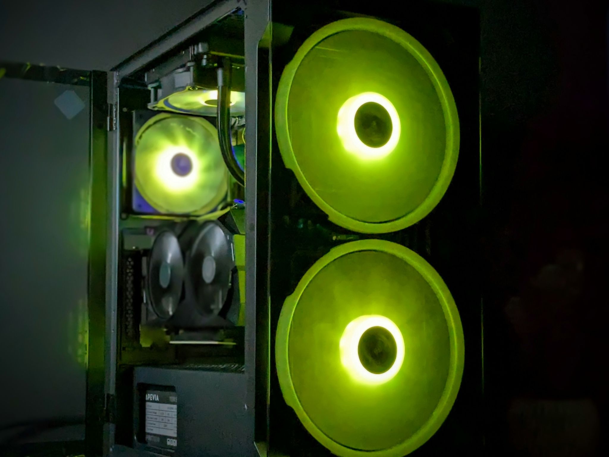 ⚫️🀄️Liquid-Cooled Beast▪️ RTX 4060▪️ I5-12400F@4.3GHz ▪️ 32GB RAM ▪️ 1TB NVMe SSD ▪️ Windows 11 Pro