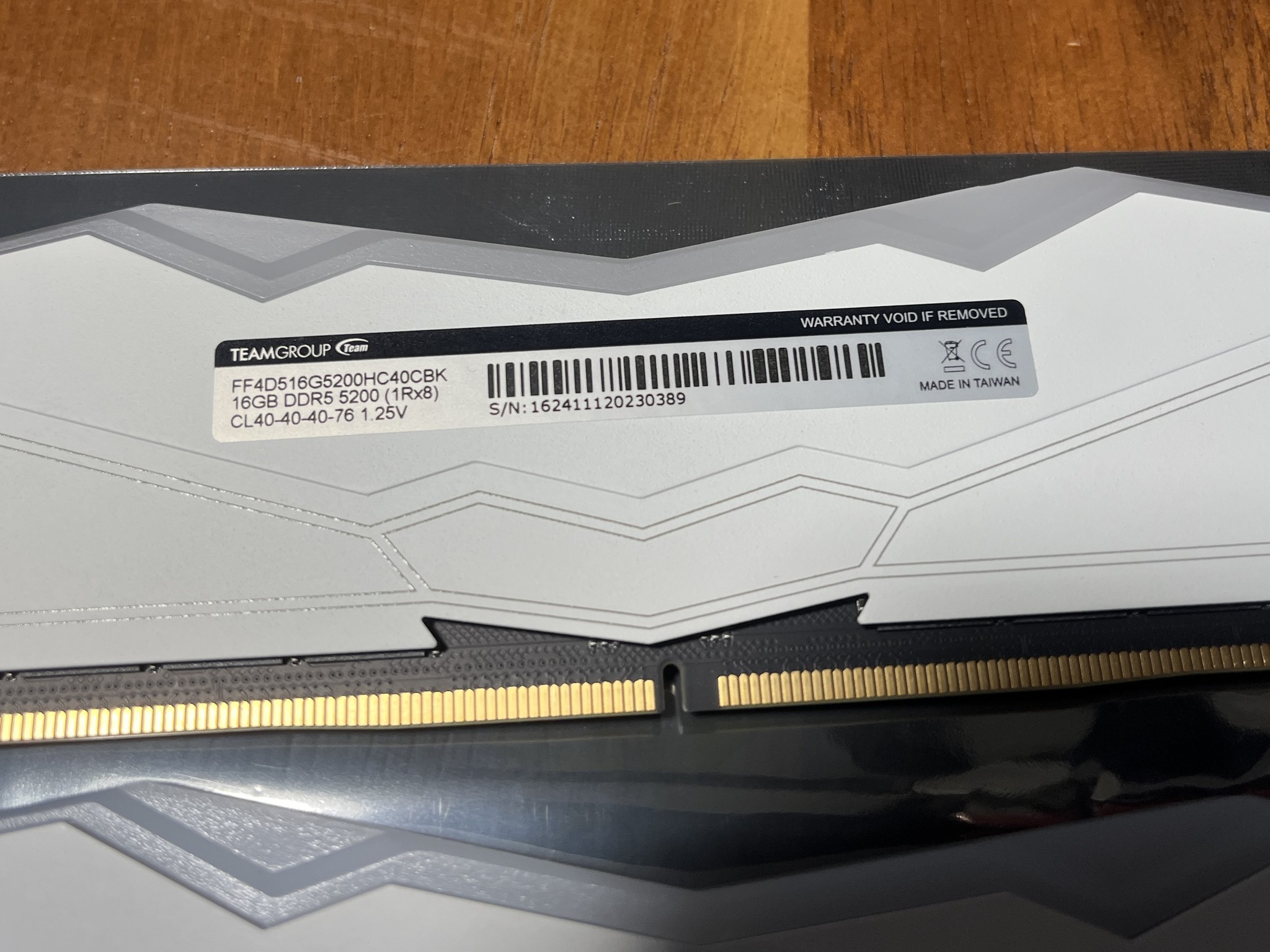 TEAMGROUP T-FORCE DELTA R 32GB (16GBx2) DDR5 5200MHz RAM (FF4D516G5200HC40CBK)