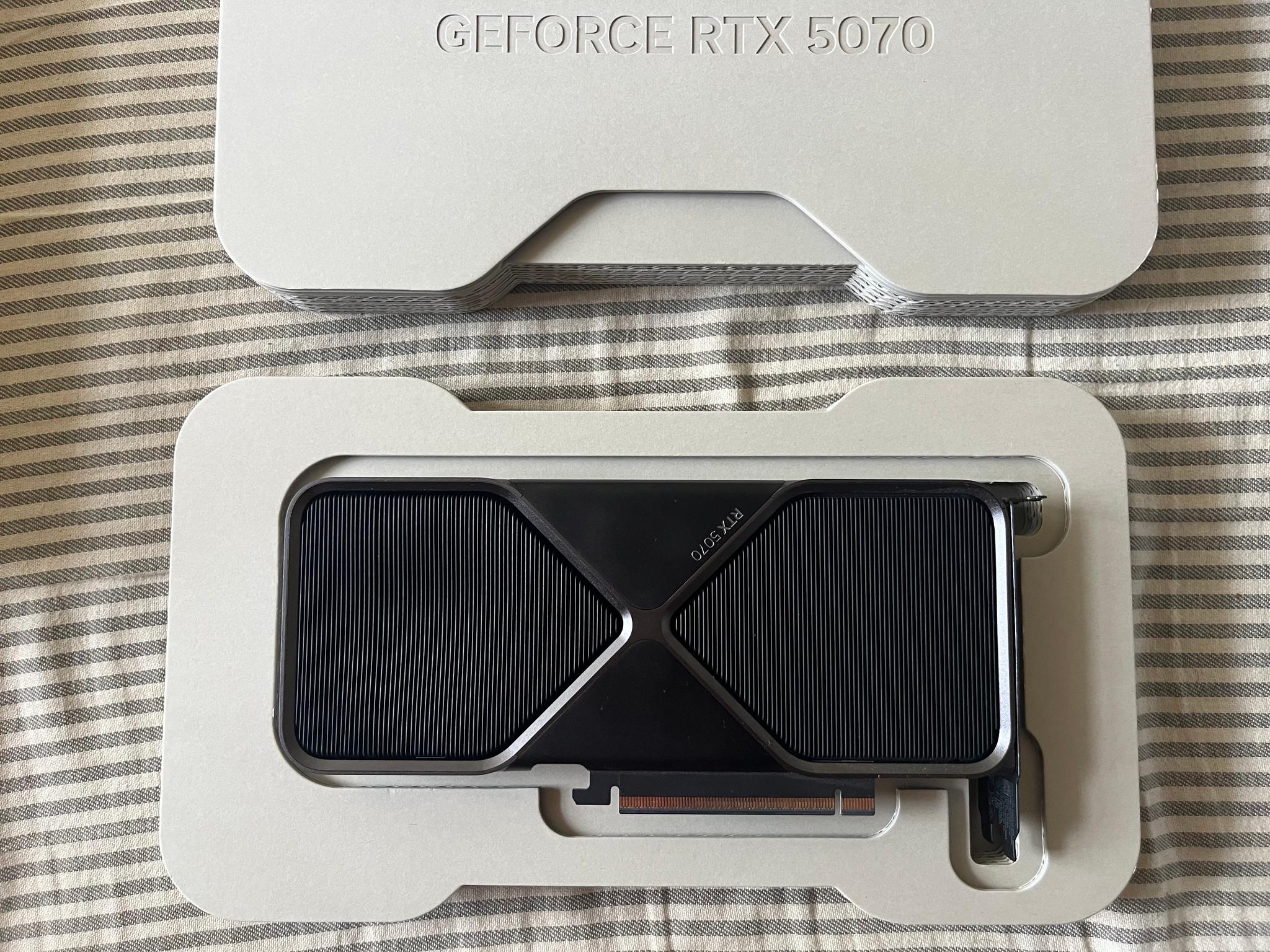 Used RTX 5070 Founder’s Edition 12GB GDDR7 with Original Packaging - Like New!