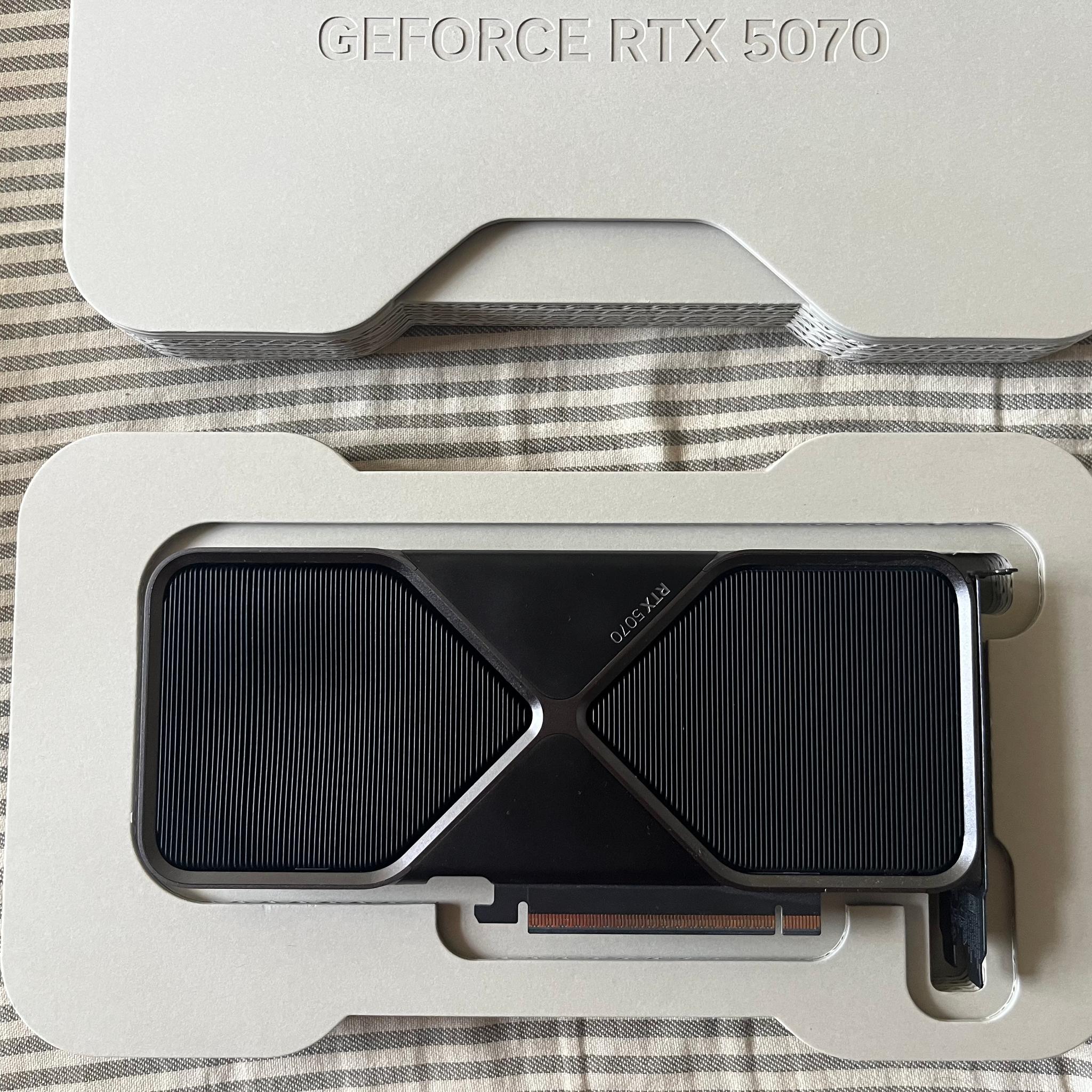 Used RTX 5070 Founder’s Edition 12GB GDDR7 with Original Packaging - Like New!