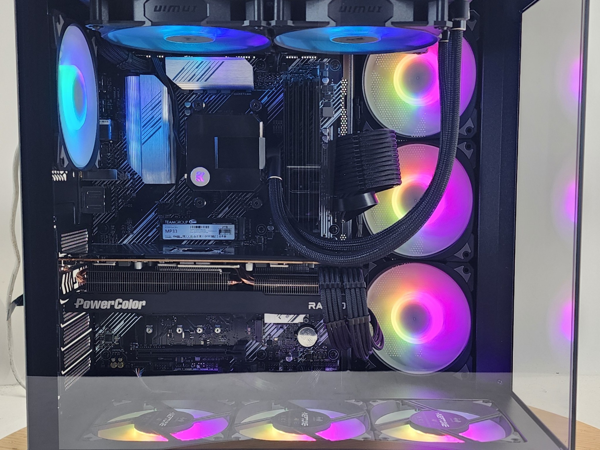 Gaming PC Ryzen 9 5900XT 32GB RAM 2TB SSD RX 7800 XT 16GB Windows 11 Computer