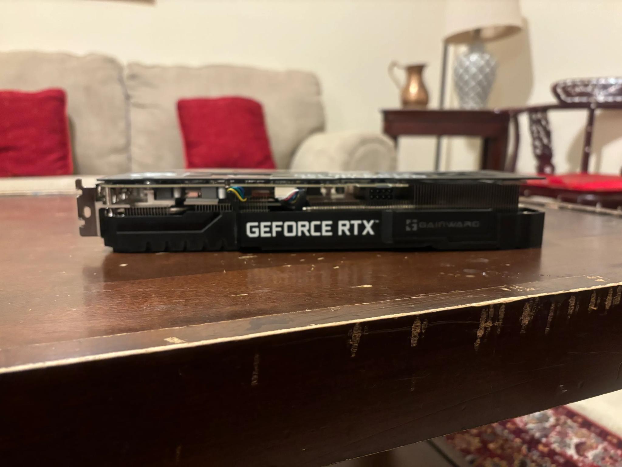 Gainward RTX 3070 Chasing Wind 8GB
