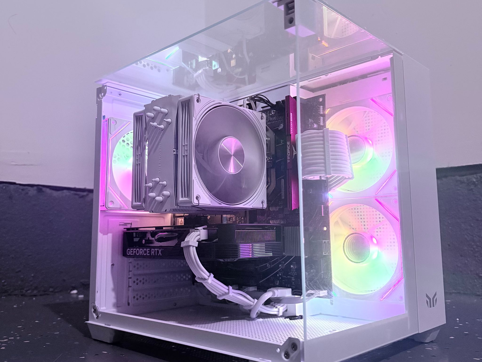 ⚪️"Polar Aura"🌈| 1440p Gaming | RTX 4060 Ti | Ryzen 7 8700F | 16GB DDR5 | 1TB SSD | Free Shipping