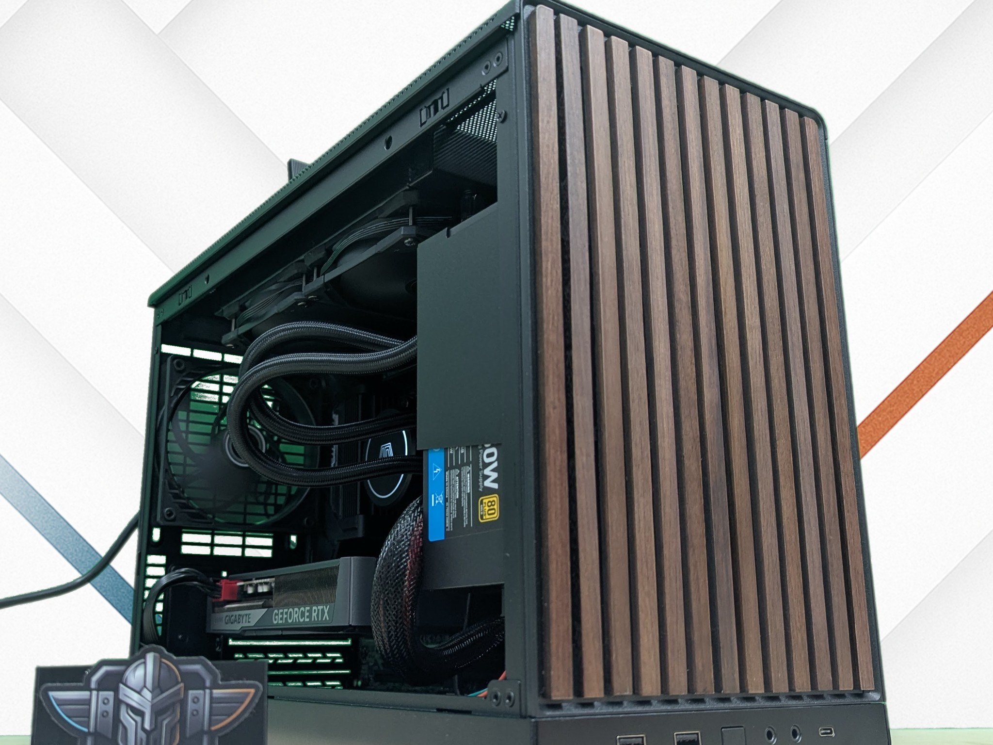 🦂 Gaboon | 5060 Ti 16GB | AMD 9600X | Compact Wood Build | 32GB DDR5 | 2TB NVMe