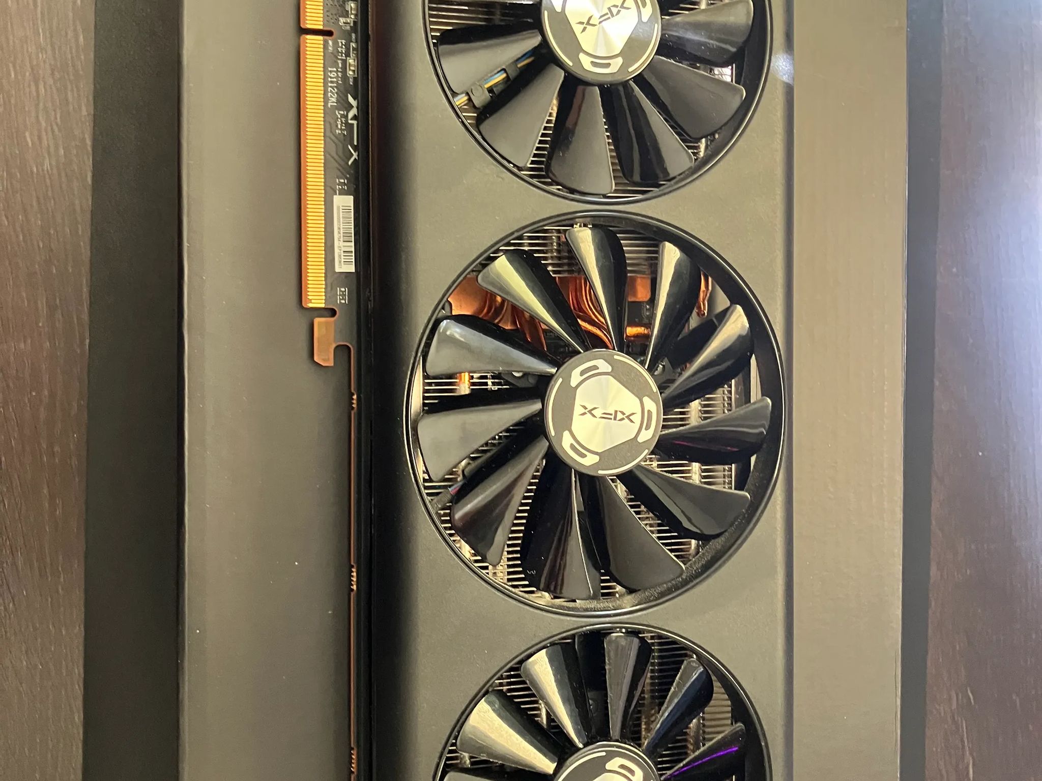 XFX THICC III Radeon RX 5700 XT