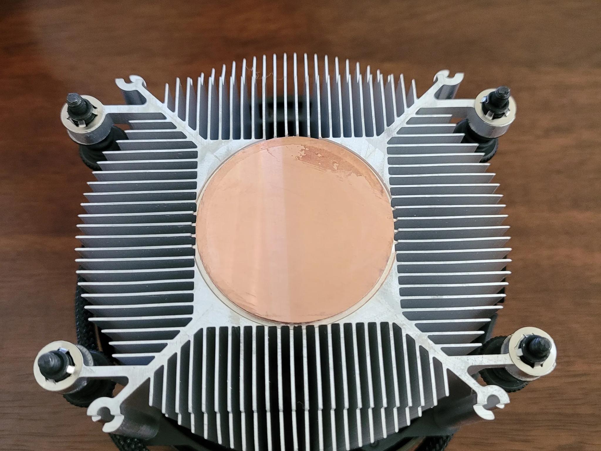 AMD Ryzen 7 2700 8-Core Processor (with Wraith Spire LED Cooler) NO OG BOX