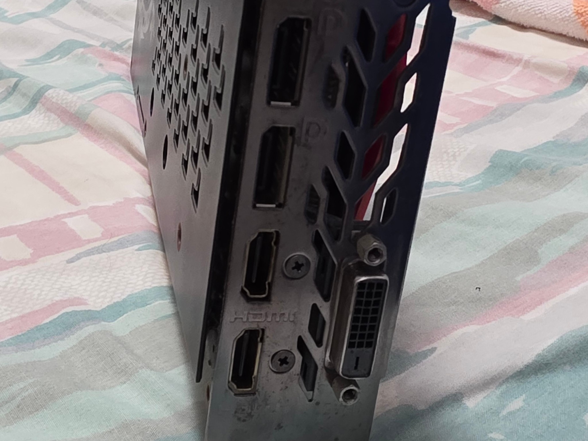 MSI Radeon RX 480 GAMING X 8GB G816841954-06S [FOR PARTS NOT WORKING]