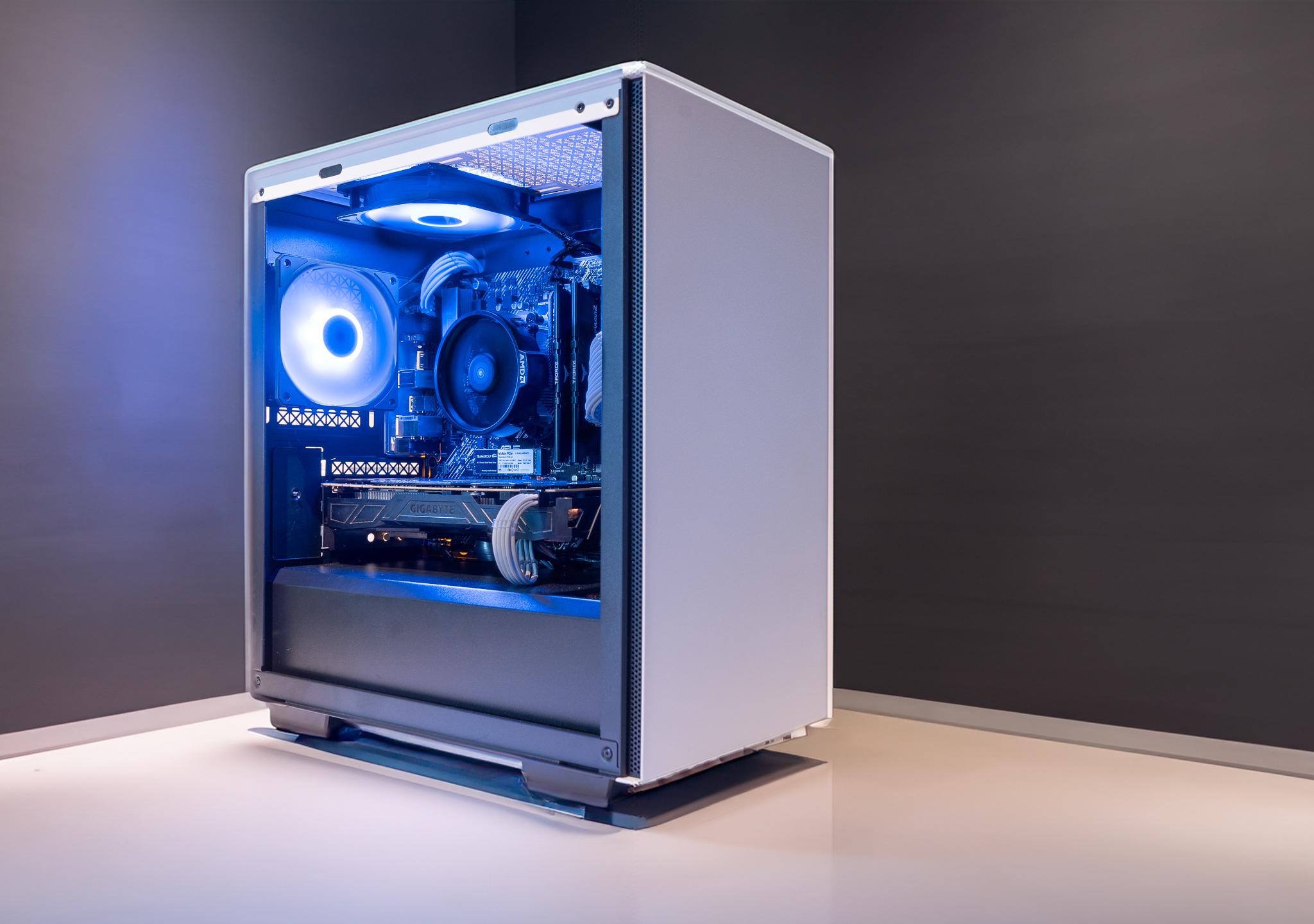 ❄️⚡️ WHITE LIGHTNING ⚡️❄️ - The PERFECT Budget 1080p Gaming PC - AMD Ryzen 5 3600//NVIDIA GTX 1080