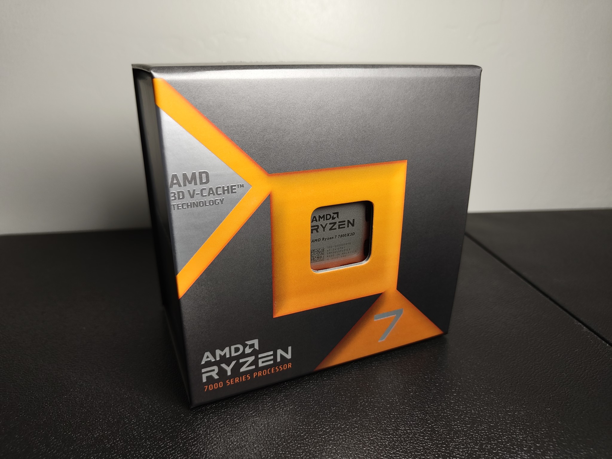 AMD Ryzen 7 7800X3D BRAND NEW SEALED