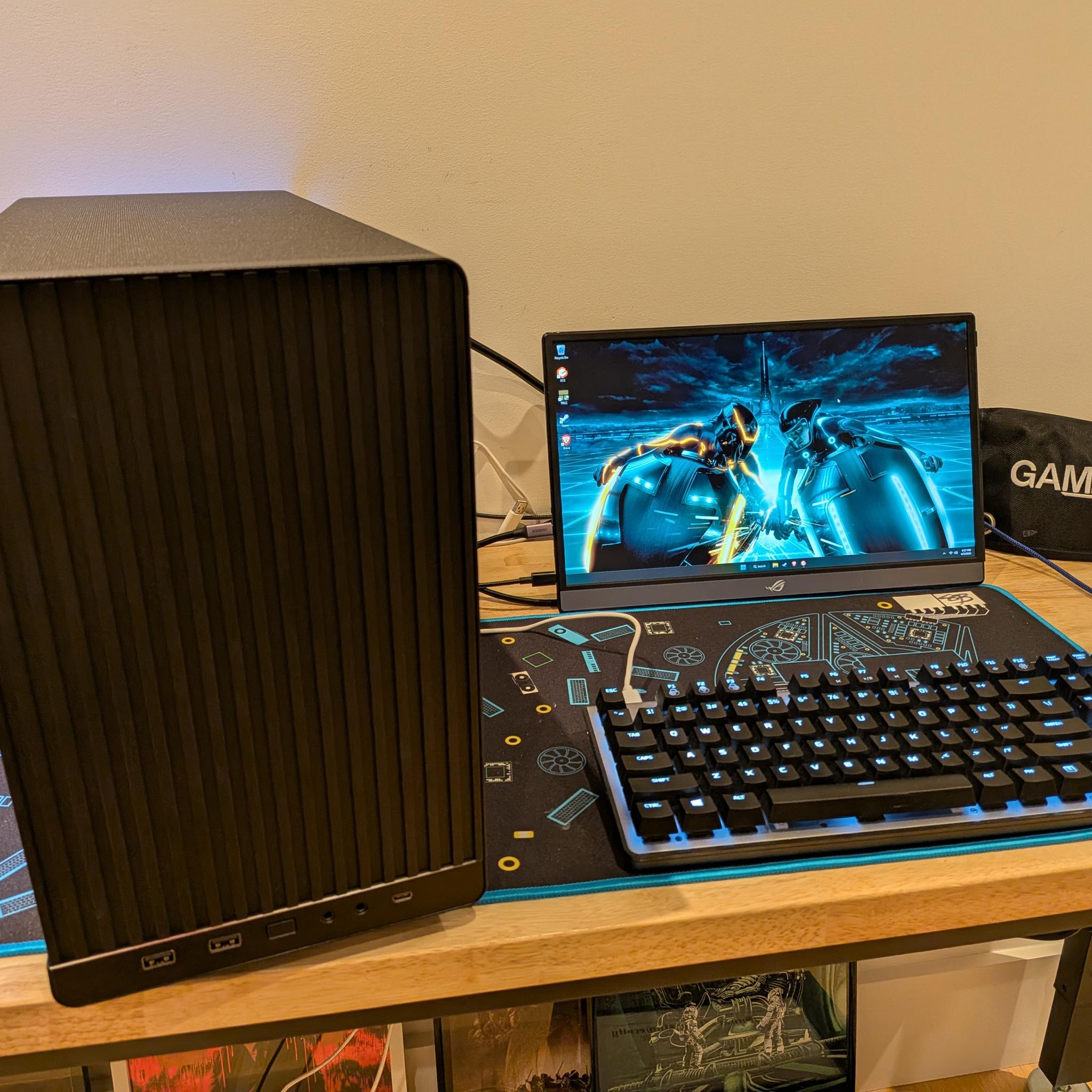 4K Lightcycle - RX 9070, Ryzen 5 7600X3D, 32 GB DDR5 RAM, 1 TB Gen 4 NVME, RGB, Liquid Cooled