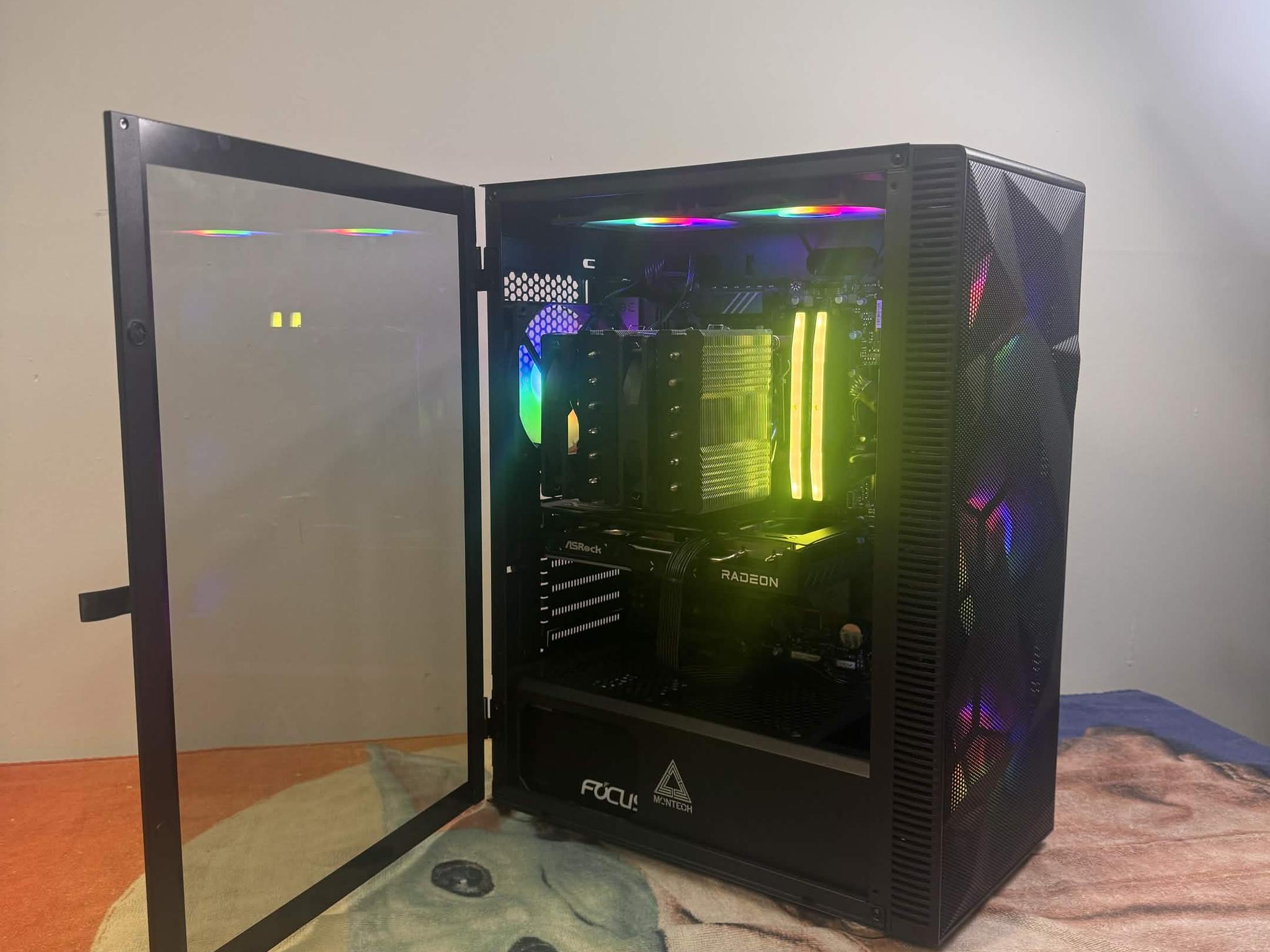 Custom Gaming PC – Ryzen 5 7600x / ASRock 9060xt Dual Fan / 32GB RAM