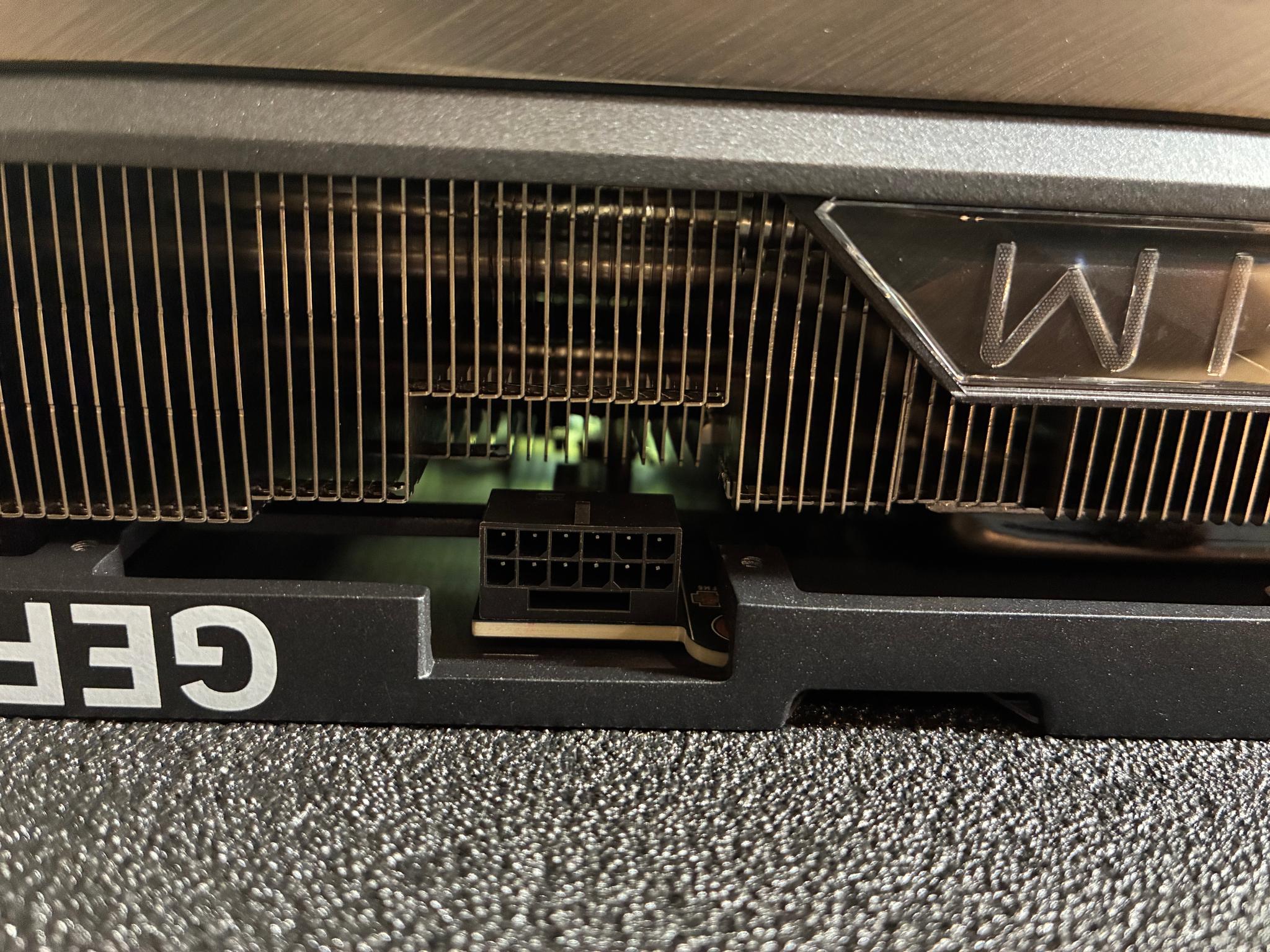 MSI GeForce RTX 5080 16G SUPRIM SOC Edition