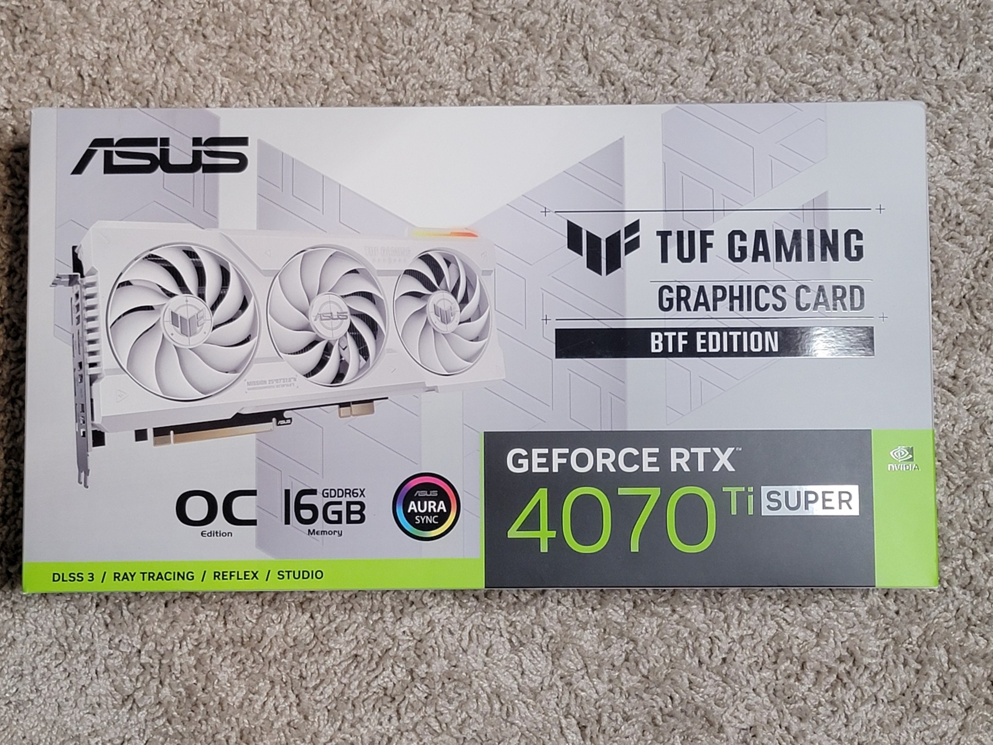 ASUS TUF Gaming GEFORCE RTX 4070 Ti SUPER BTF Edition White