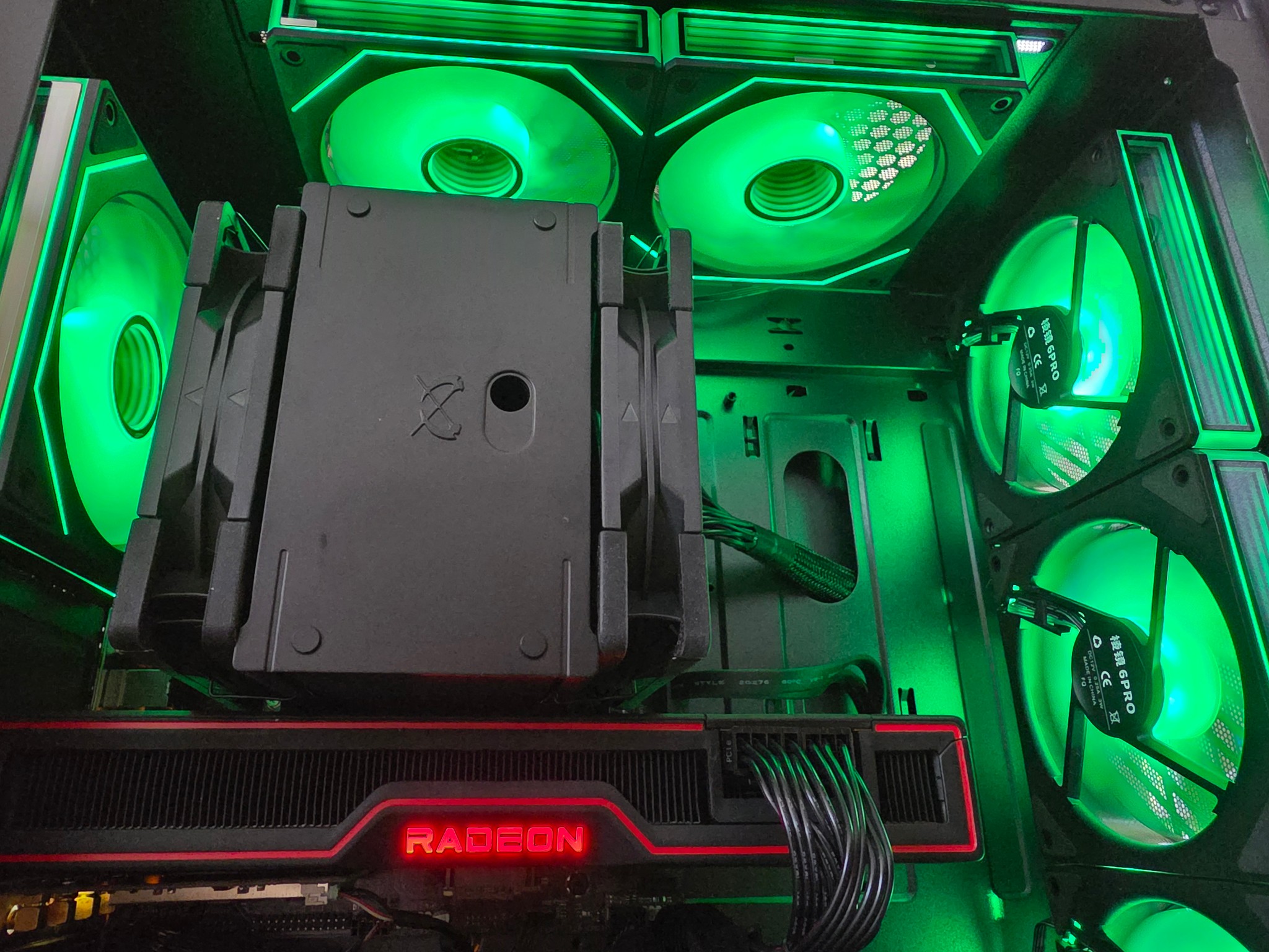 🎒 Back to School Sale! i5 9600K | RX 6700XT | 1TB NVME | 16GB DDR4
