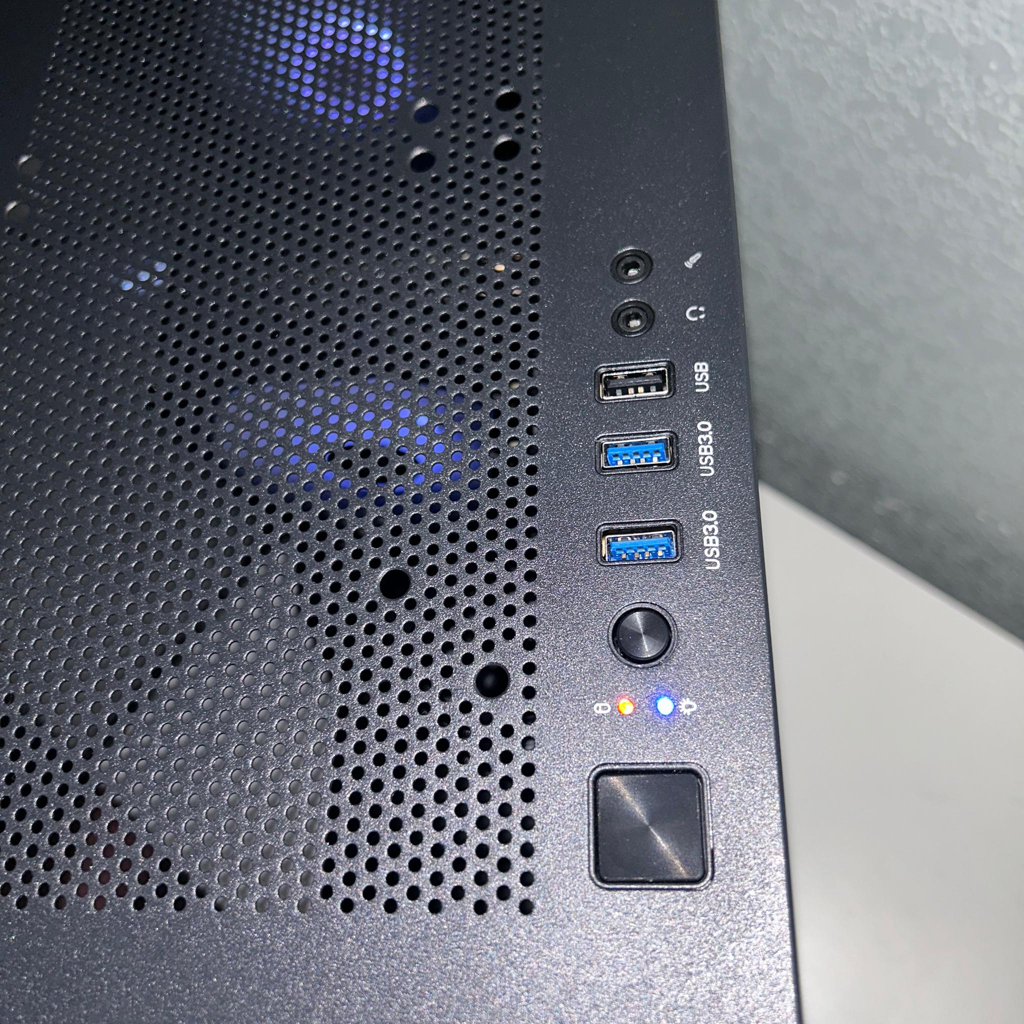 Custom Gaming / Streaming PC | RTX 3070 + Ryzen 5 5600X + 32GB RAM 