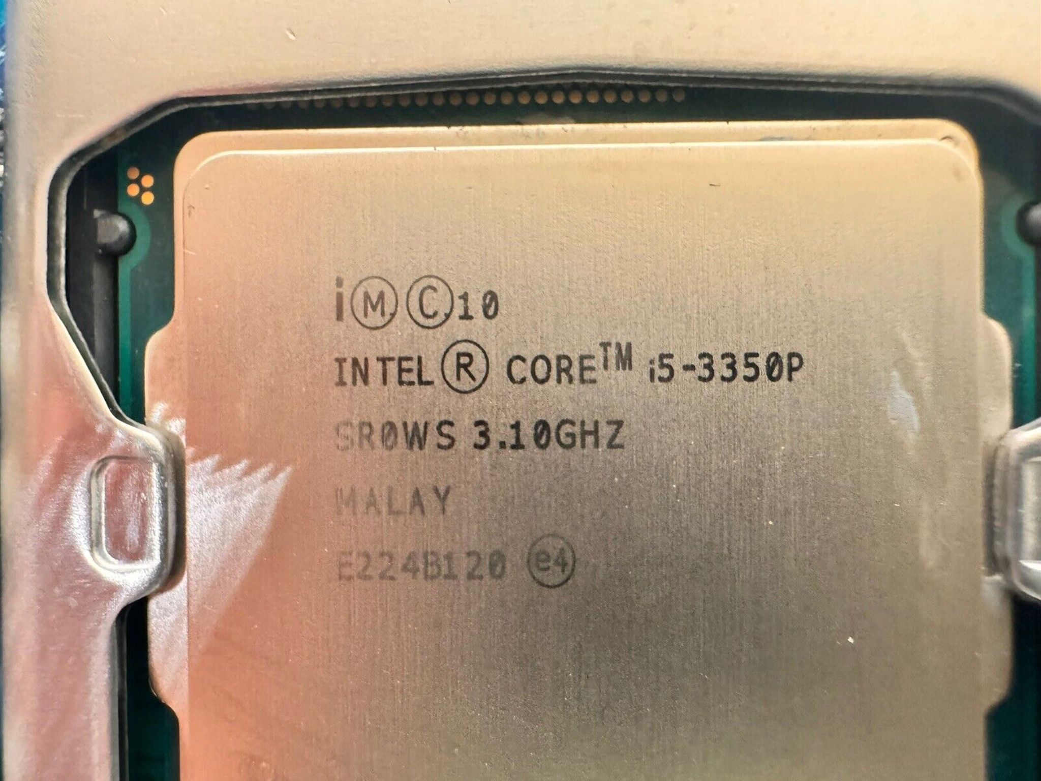 Gigabyte GA-H61M-USB3H Motherboard w/i5-3350P CPU