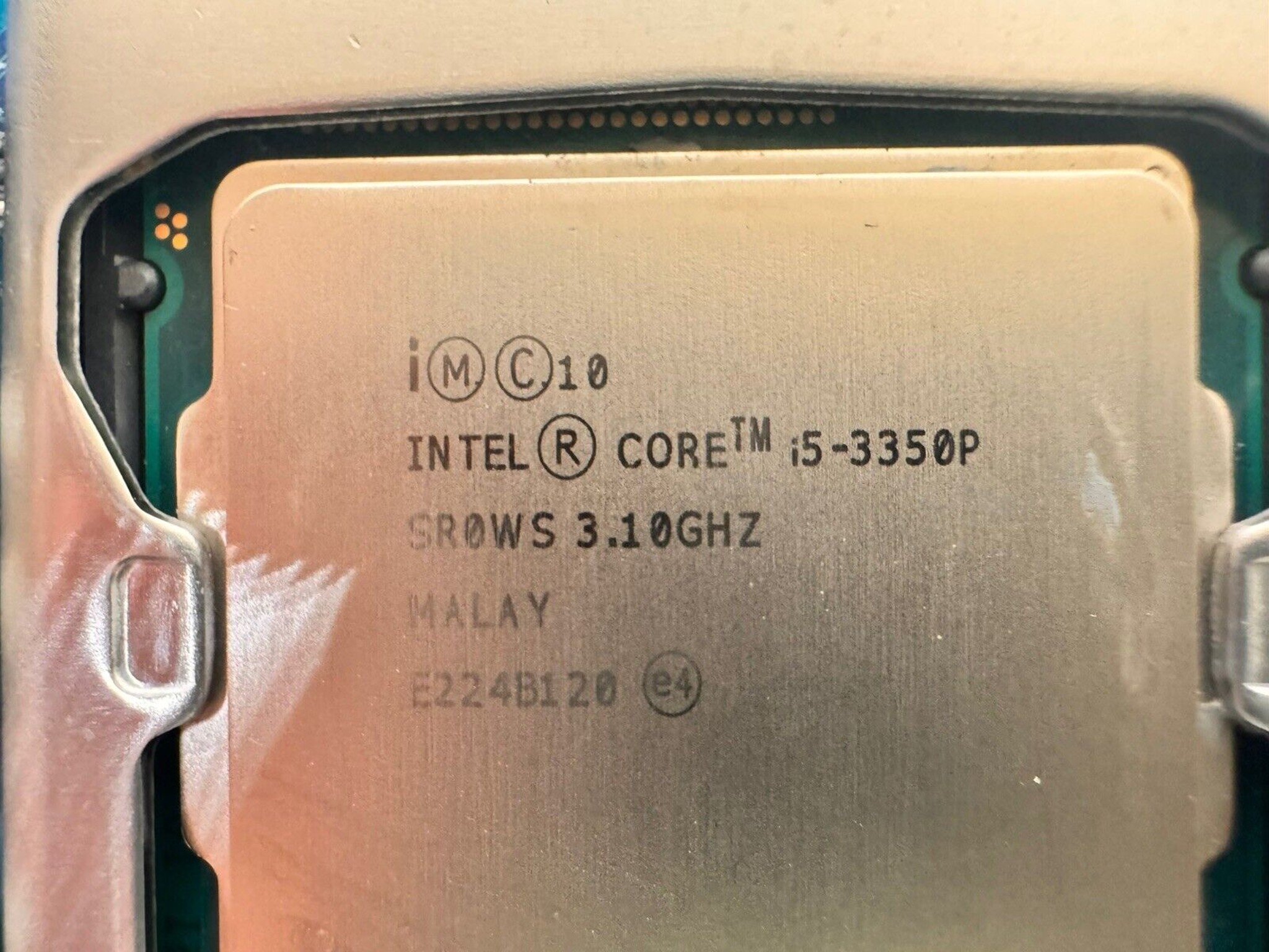 Gigabyte GA-H61M-USB3H Motherboard w/i5-3350P CPU