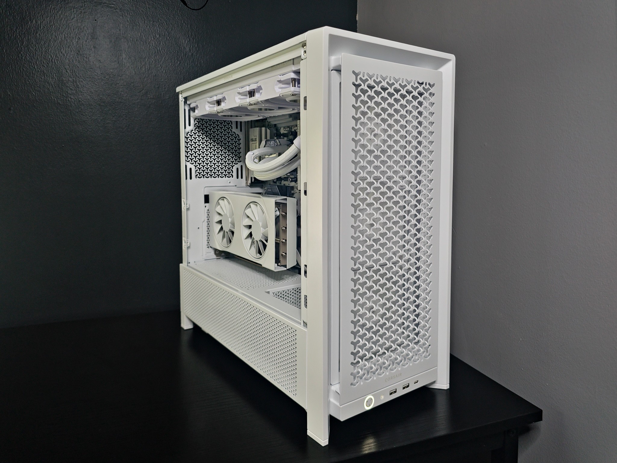 Silent Snow! Ryzen 5 7600X | RX 9060XT | 32GB DDR5 | 1TB SSD | Gaming PC