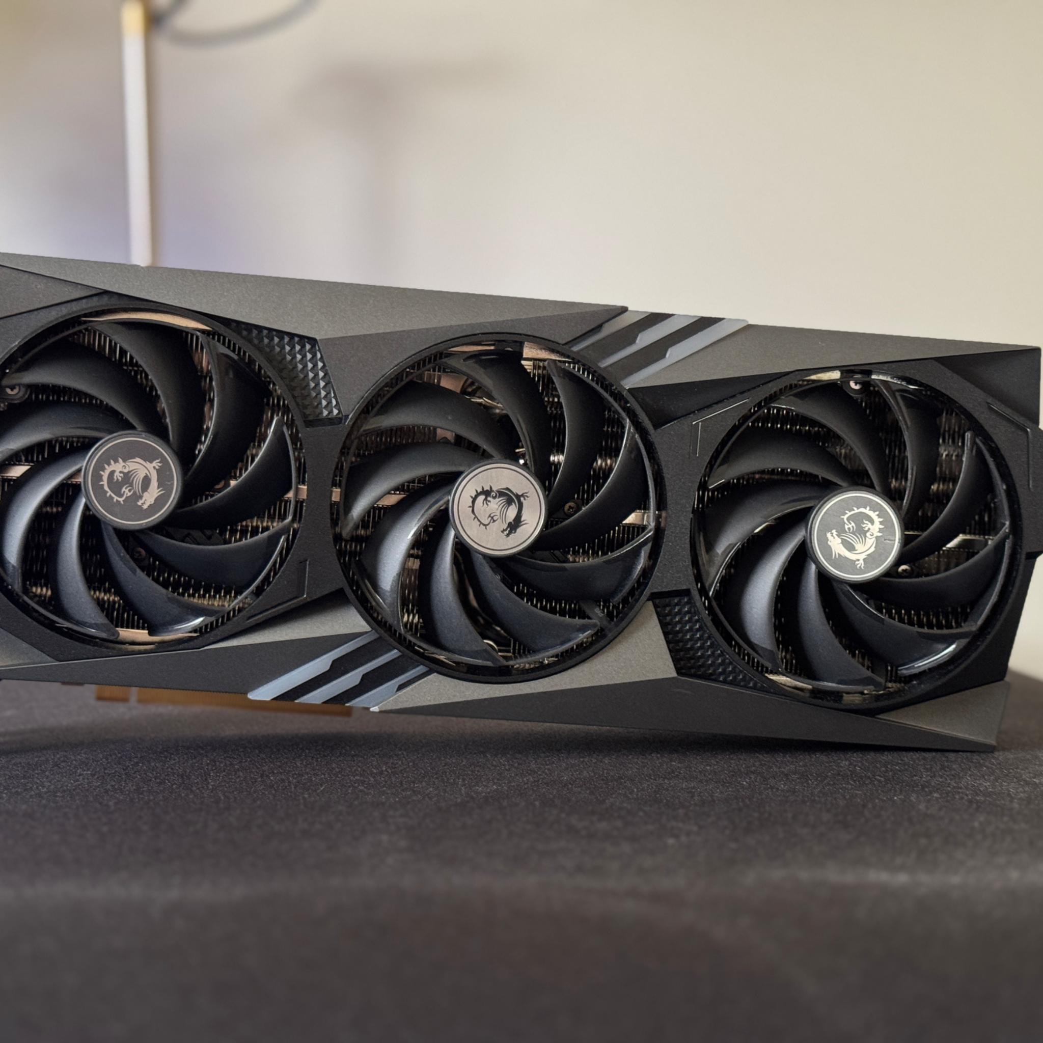 Geforce RTX 4090 msi Gaming Trio 24gb GDDR6X