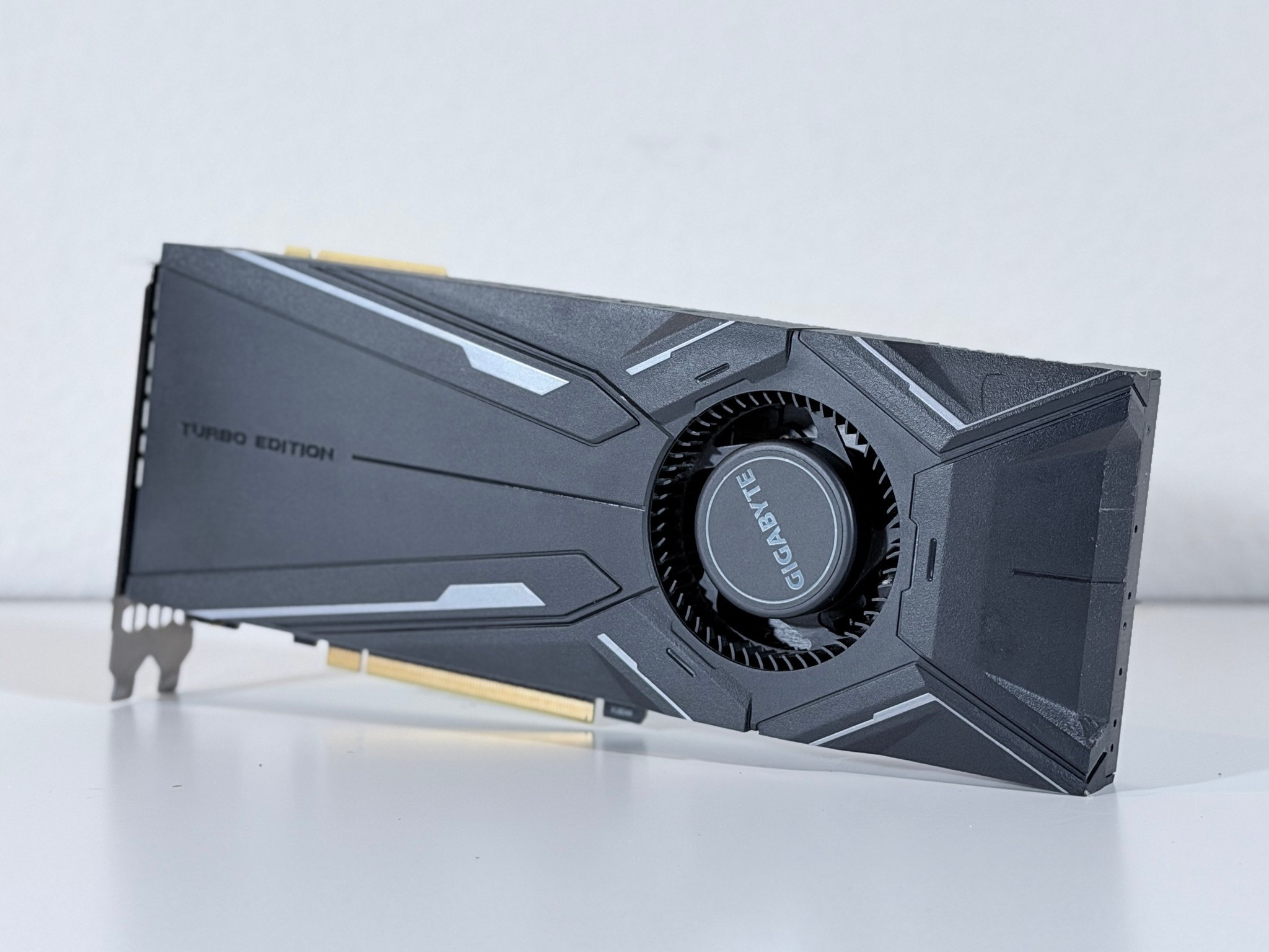 RTX 2080 SUPER 8GB TURBO Gigabyte