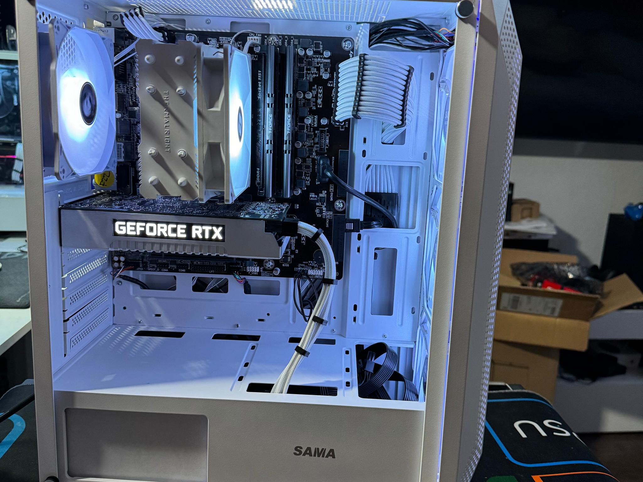 White N’ Black RTX Gaming PC - i5 6500 / RTX 2060